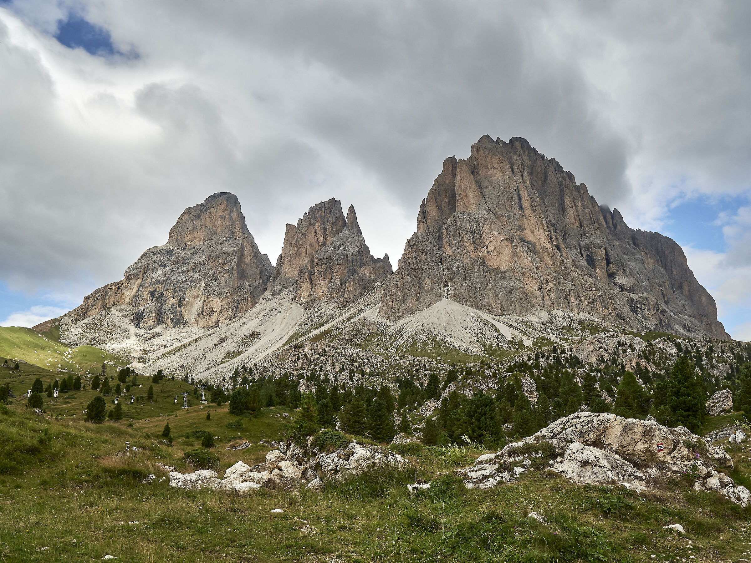 Sassolungo and sassopiatto from Passo Sella