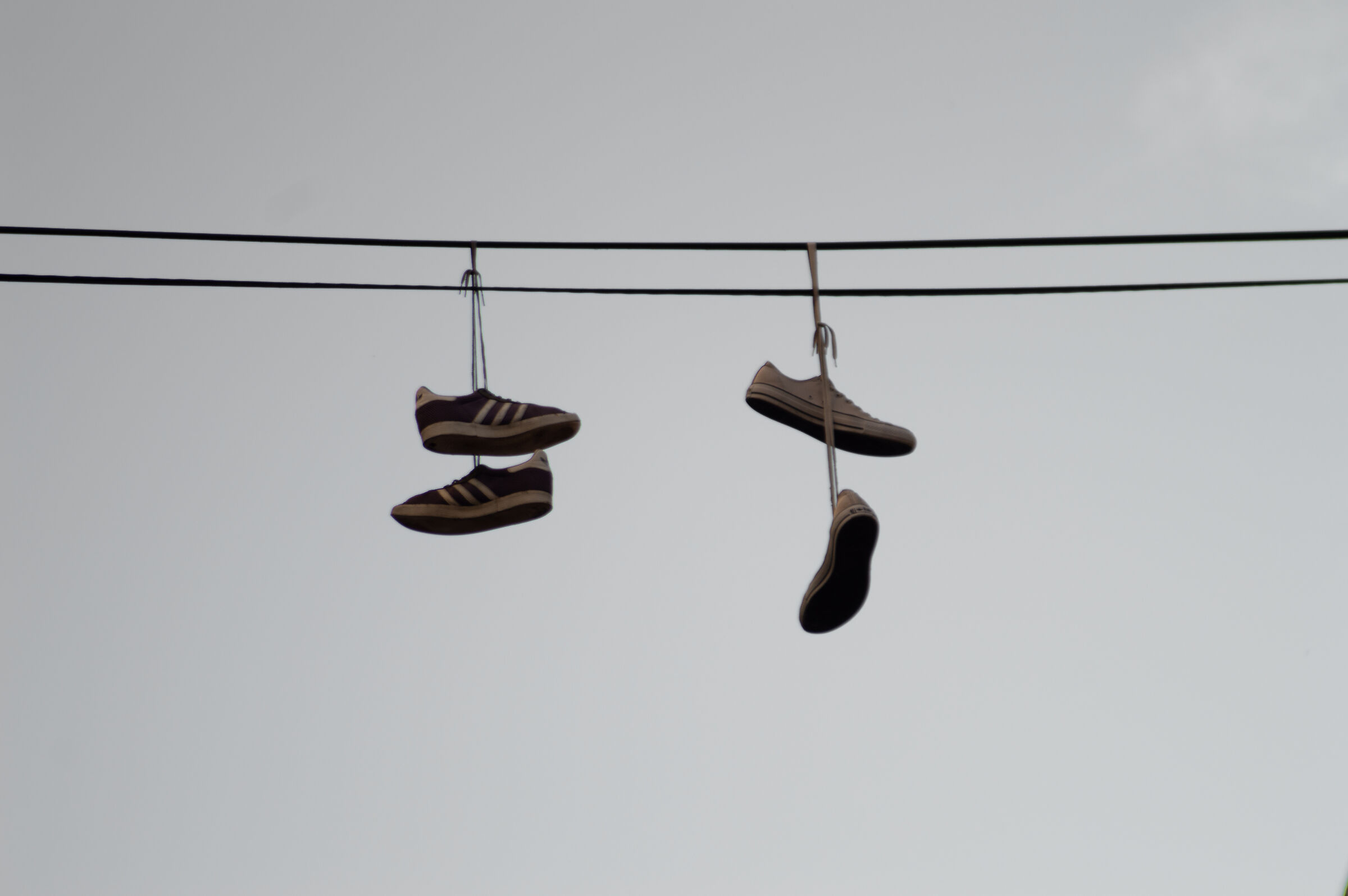 Hang shoes