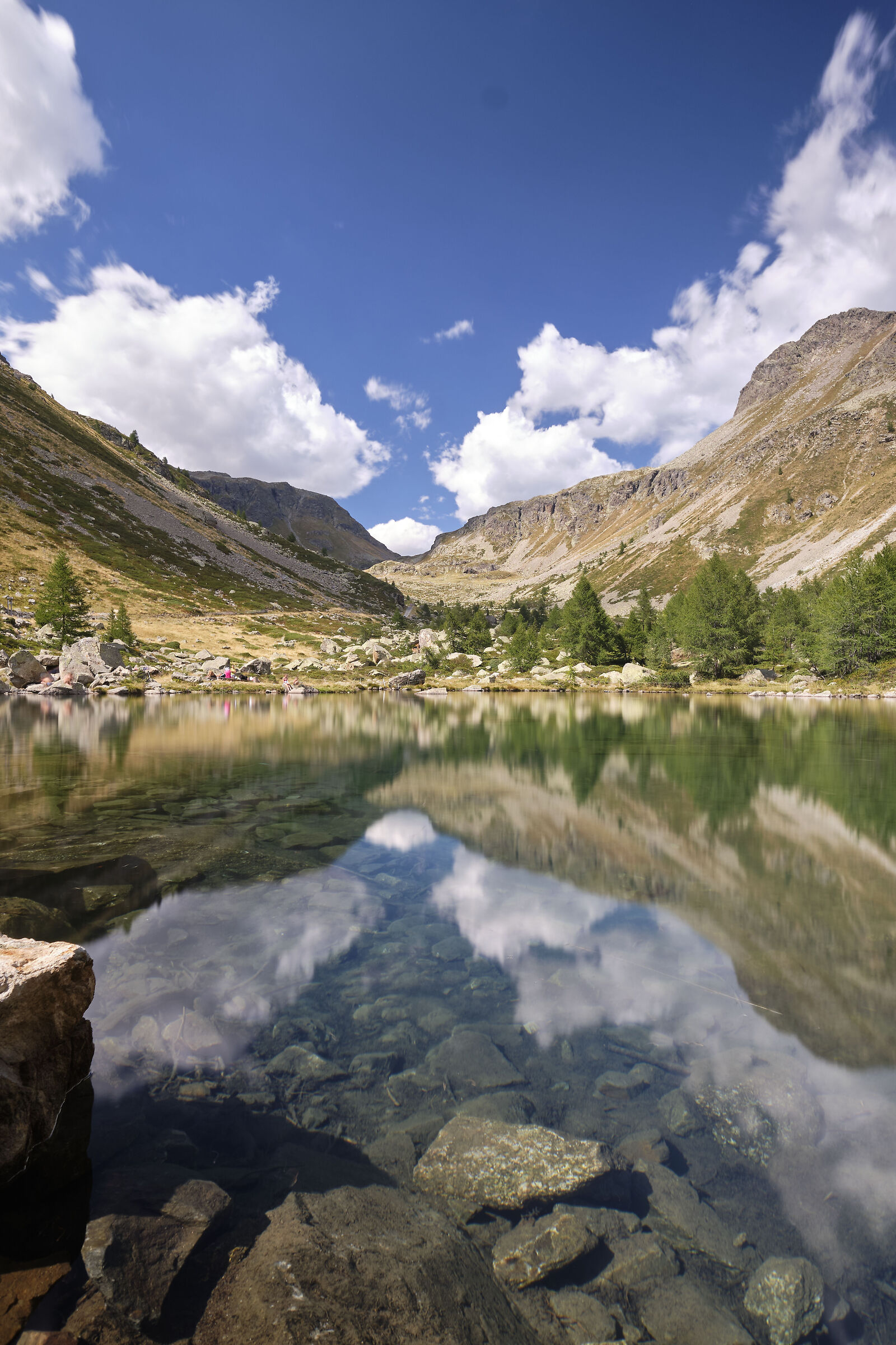 Lake Scattered waters 2