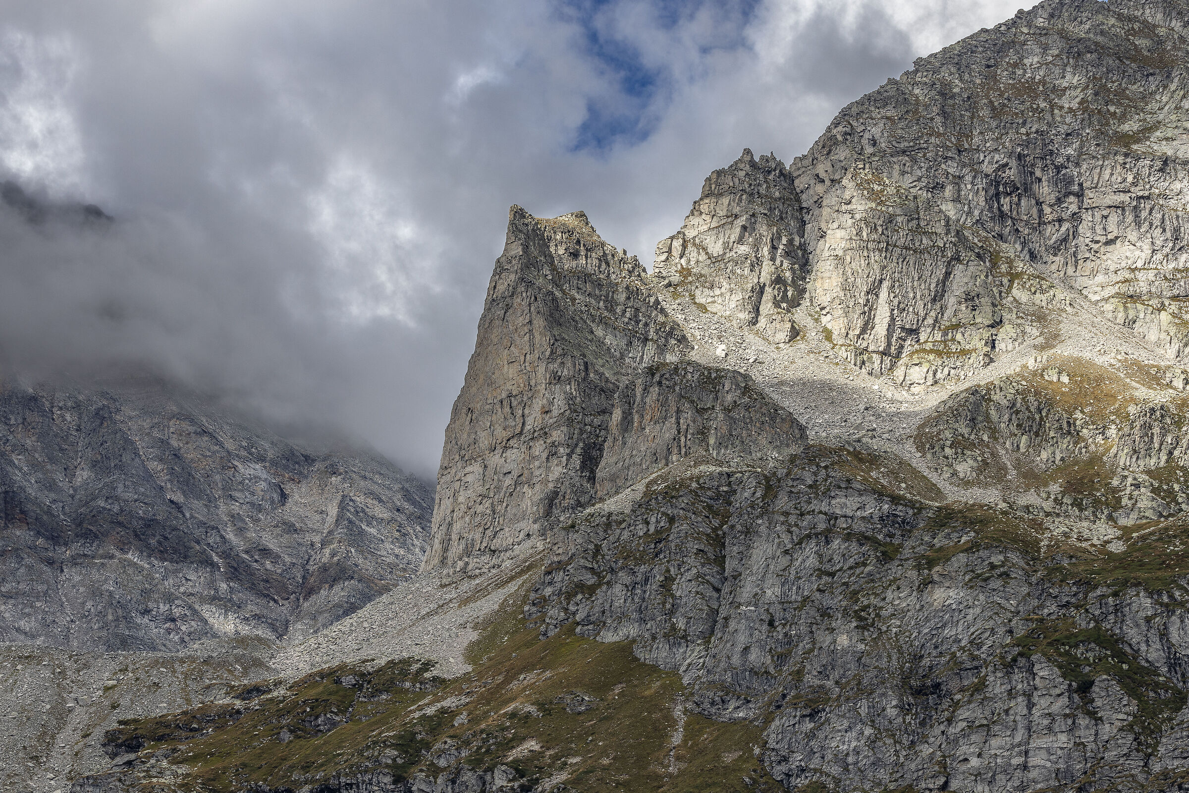 spires alpe devero