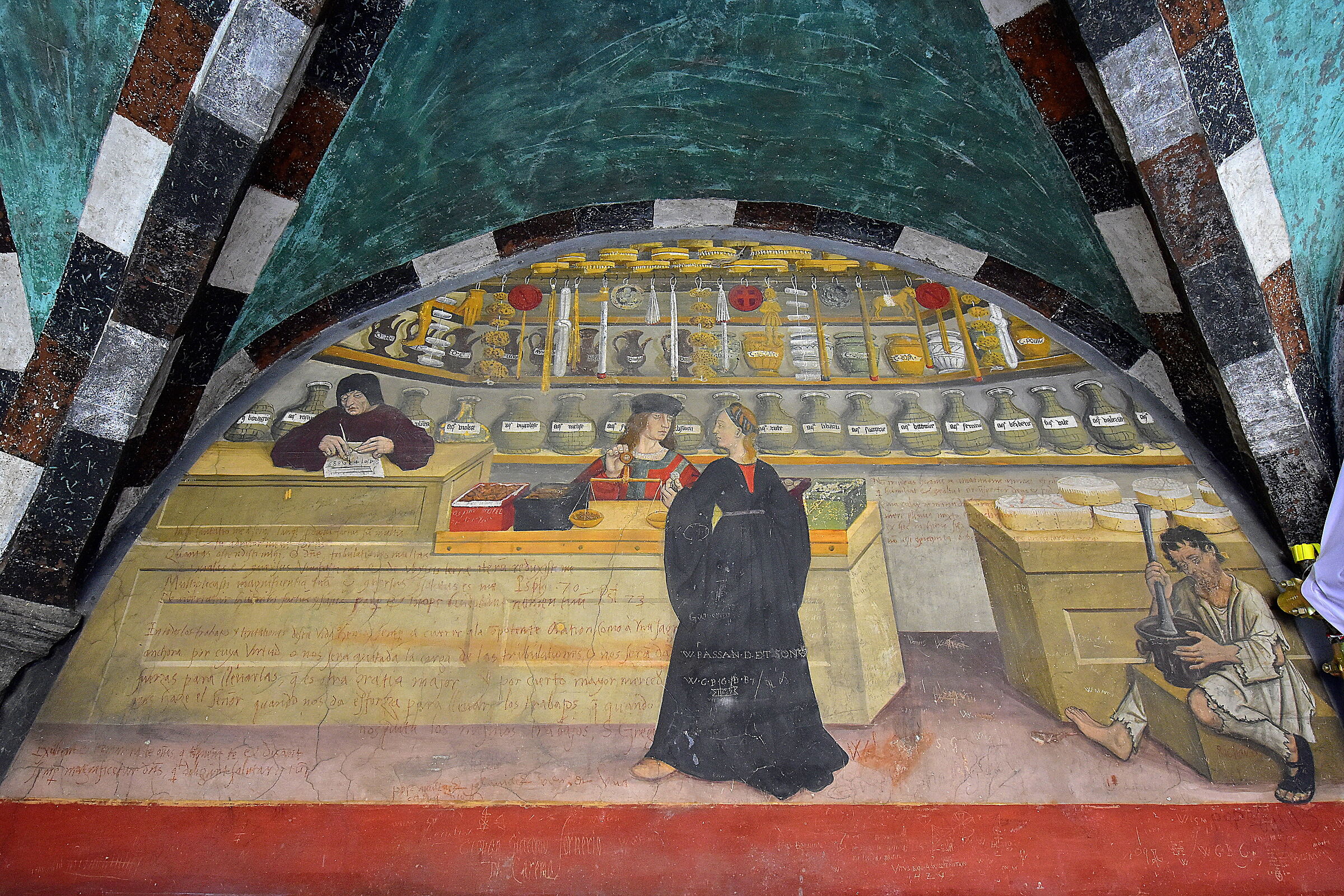 Issogne Castle, interior