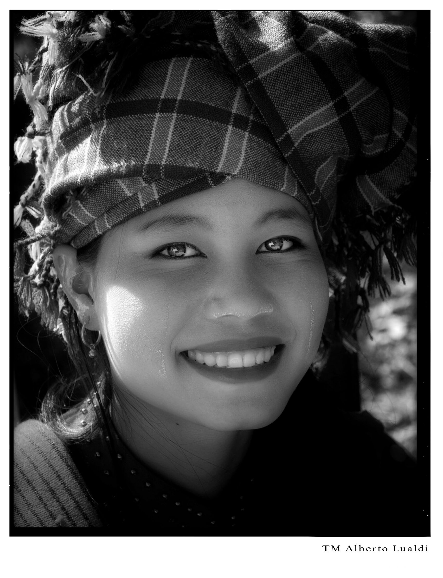 Girl Pa-O - Inle Lake