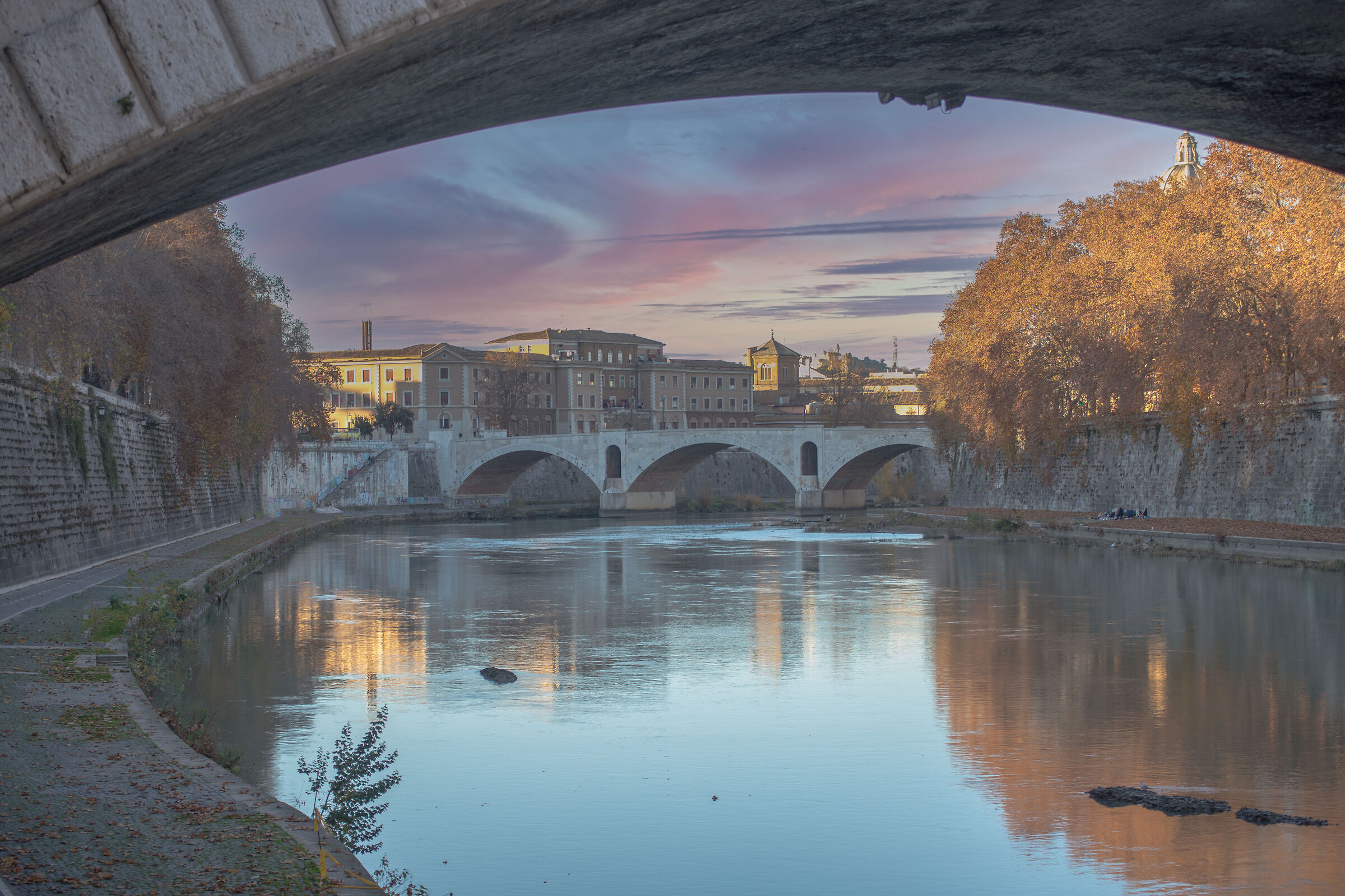 Sunset over the Tiber