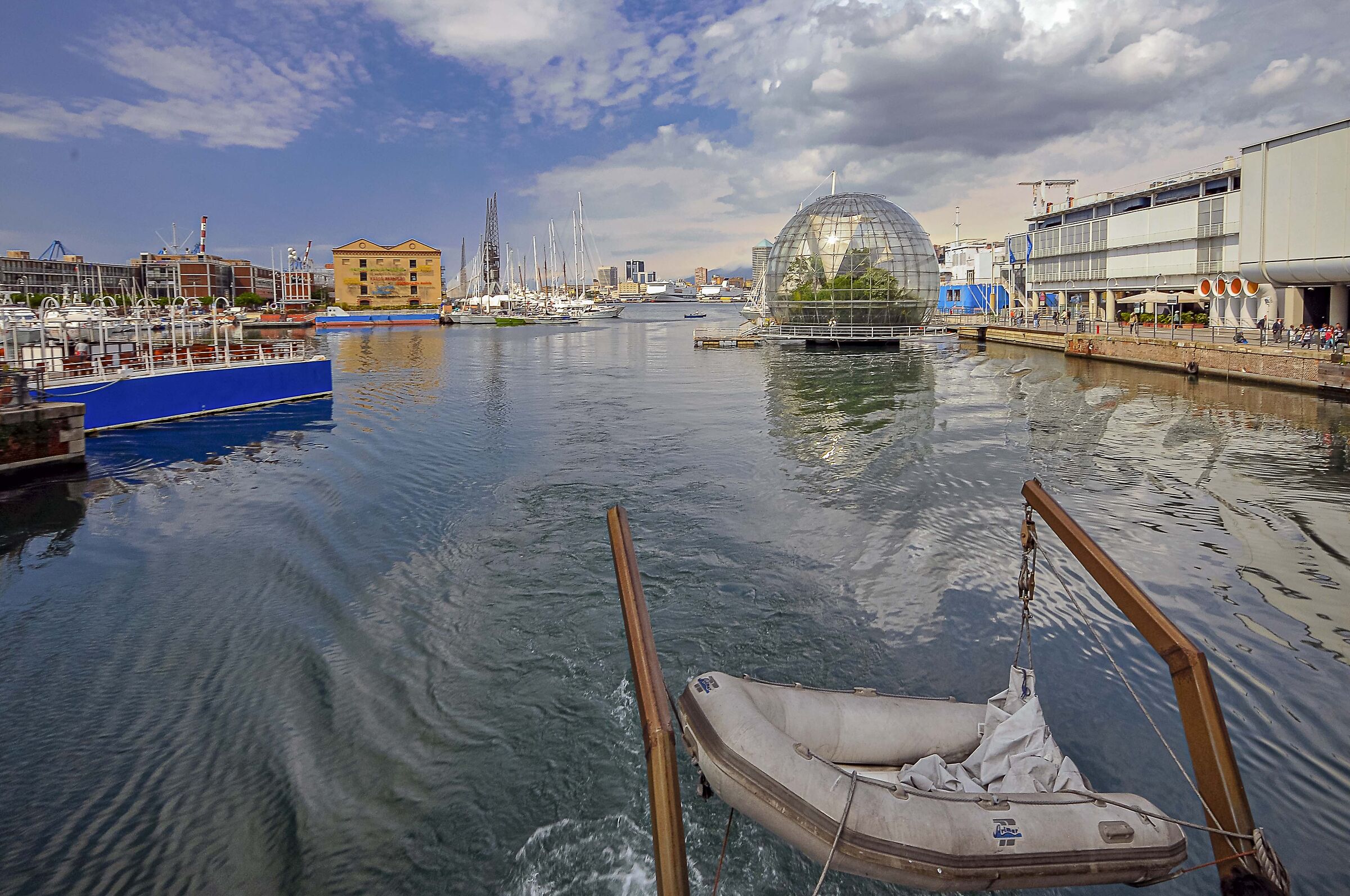 genoa port area