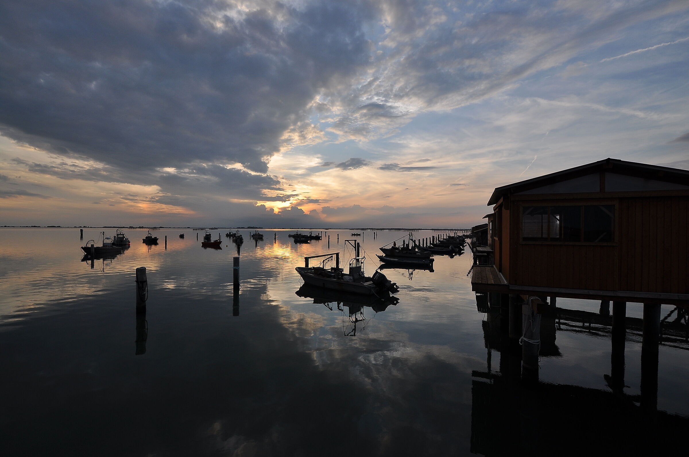 It's evening... and everything is silence.