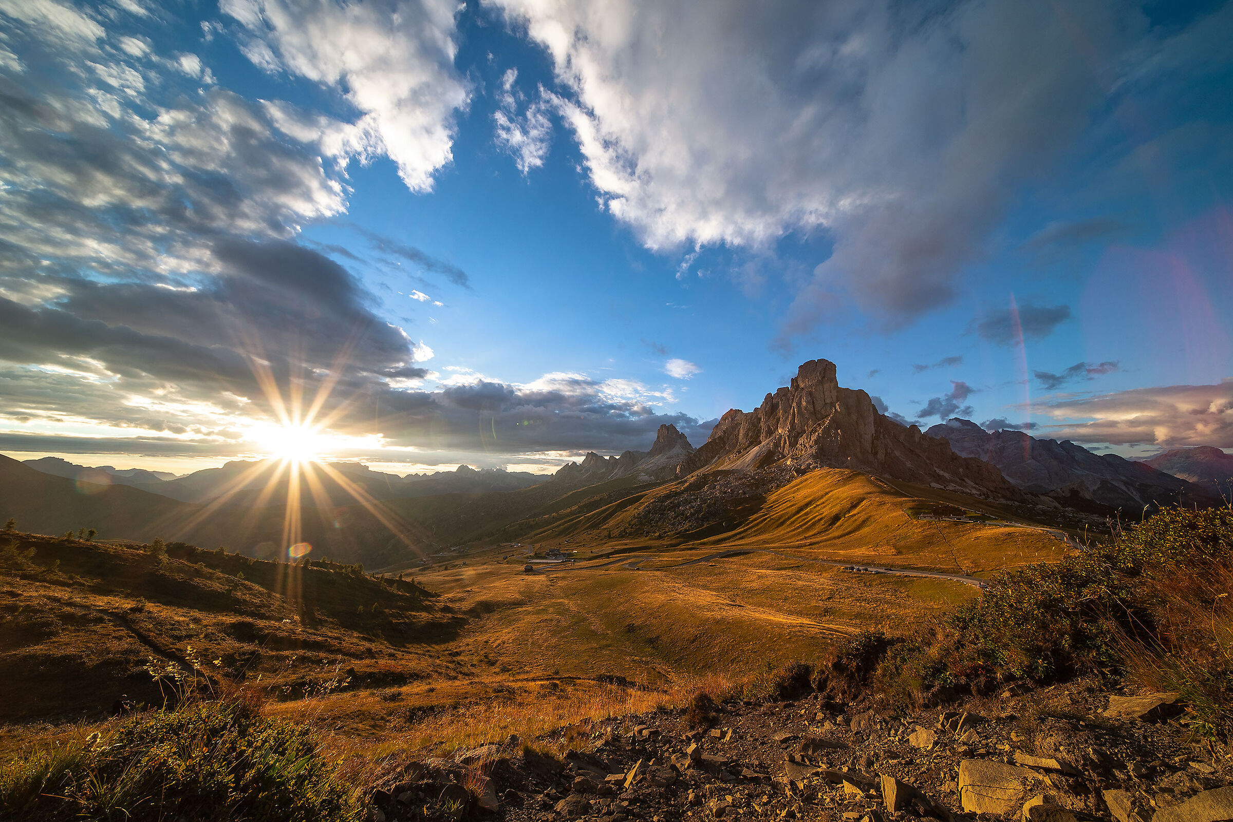 Ultimi raggi al Passo Giau - wide