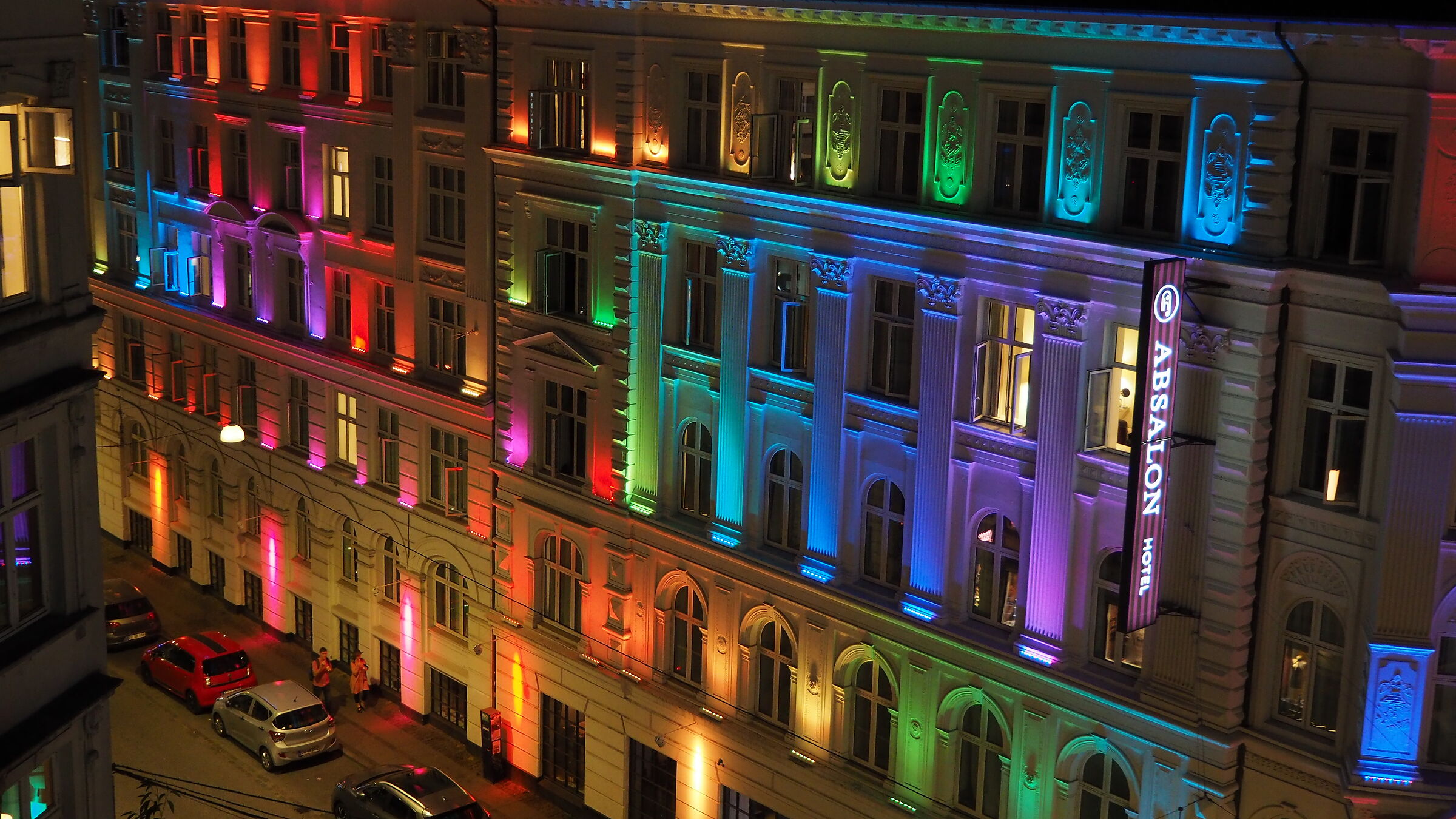 Artificial rainbow