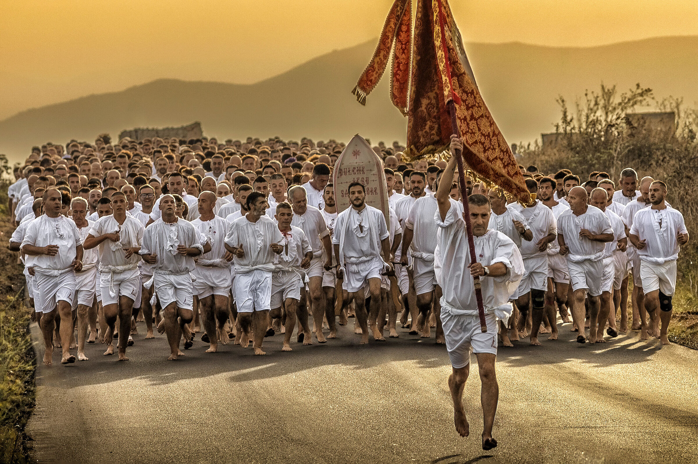 "Long live Santu Srabadoi"- The legend of "Is Curridoris"