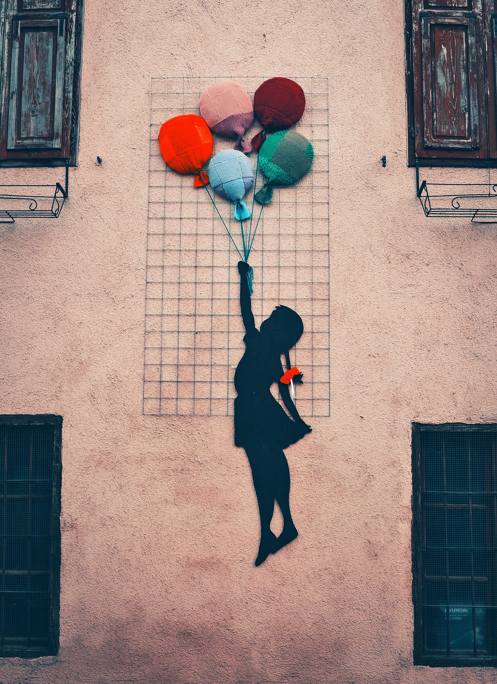 Balloon+girl