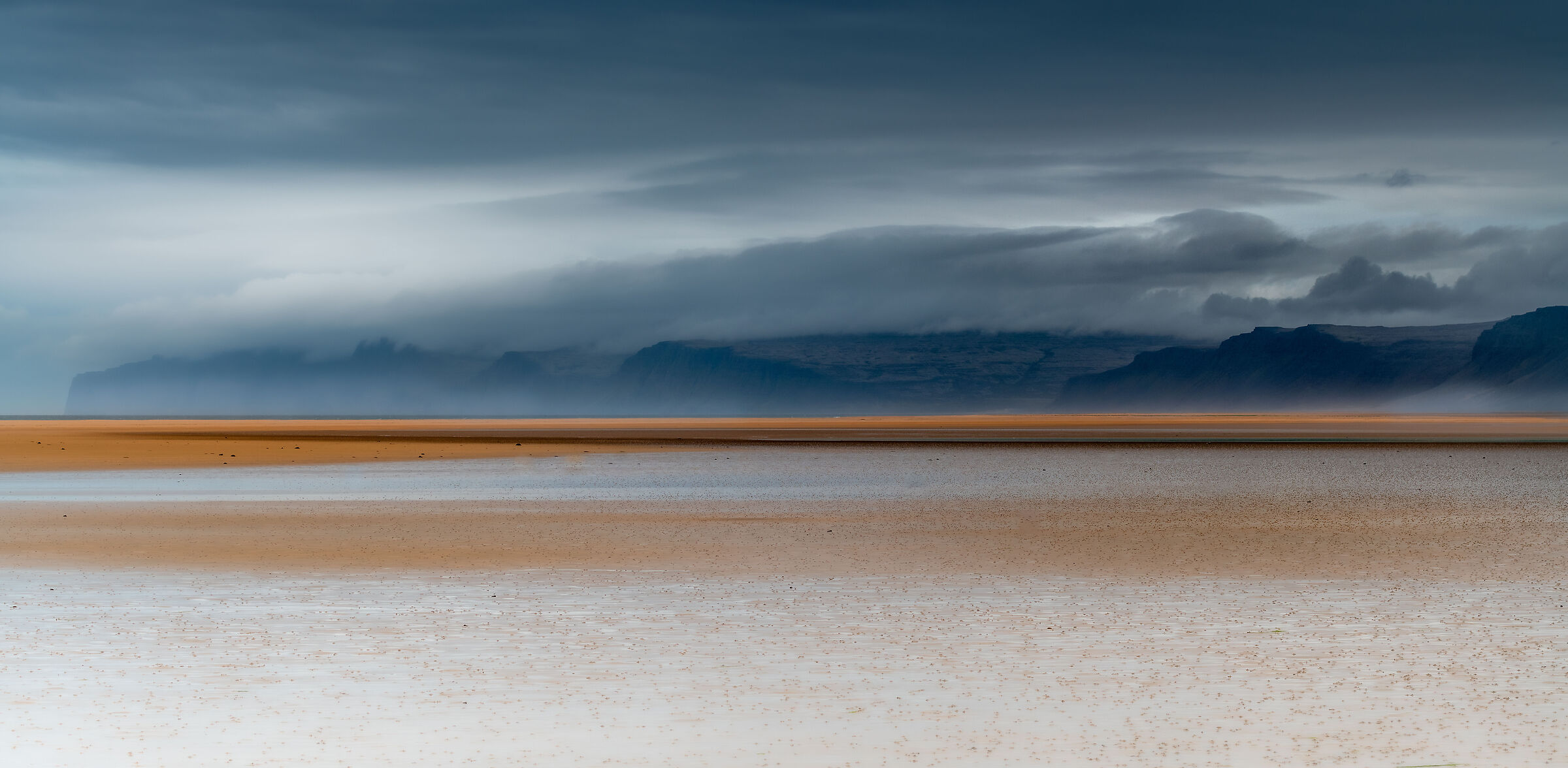 spiaggia rosa di raudasanndur islanda