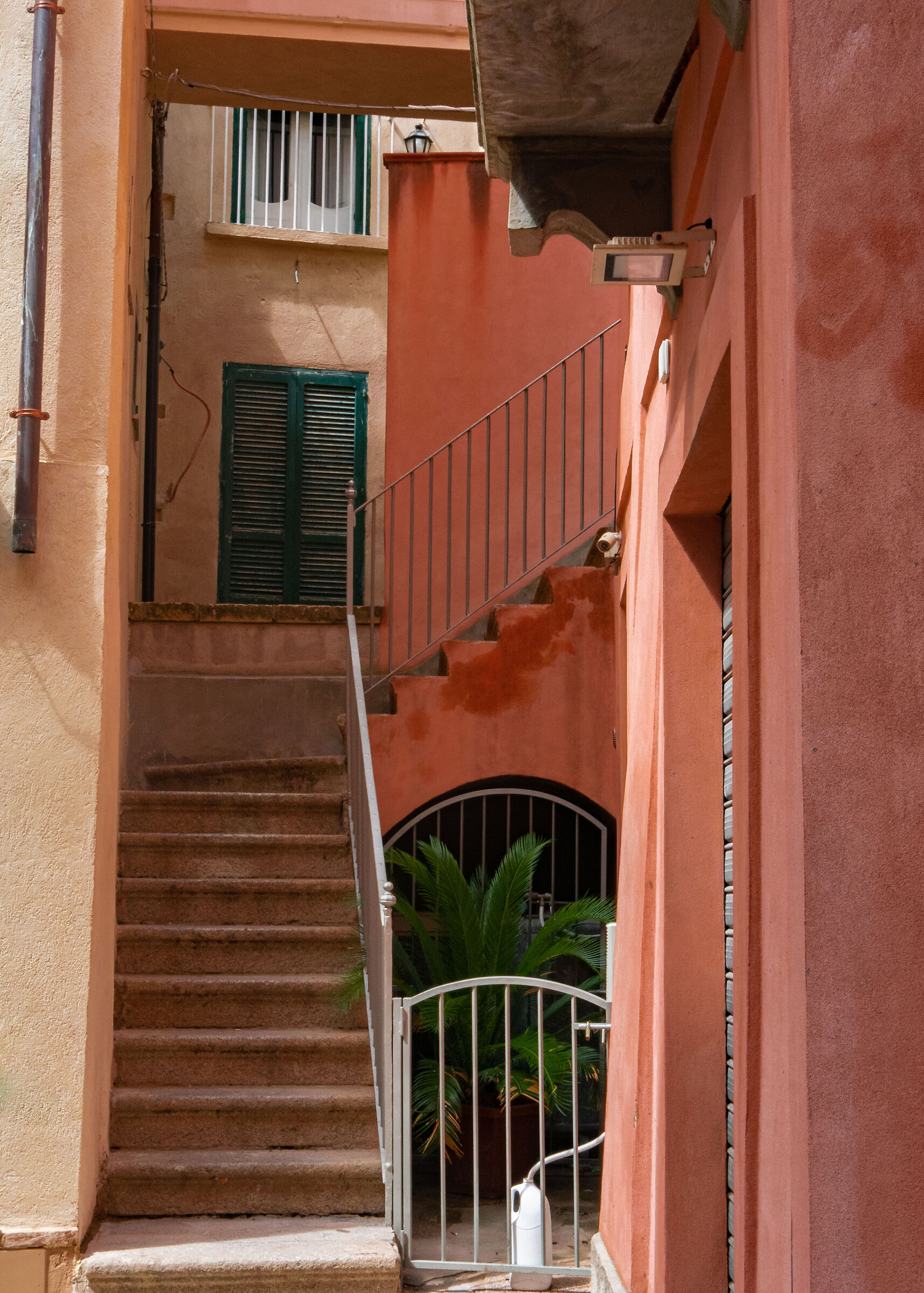 Houses in the alleys