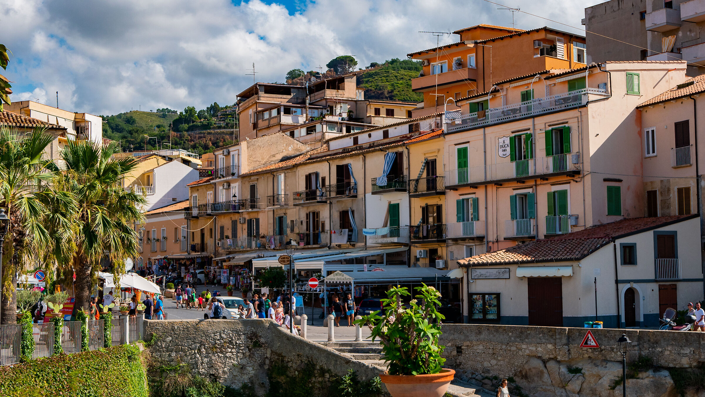 Things, houses and people