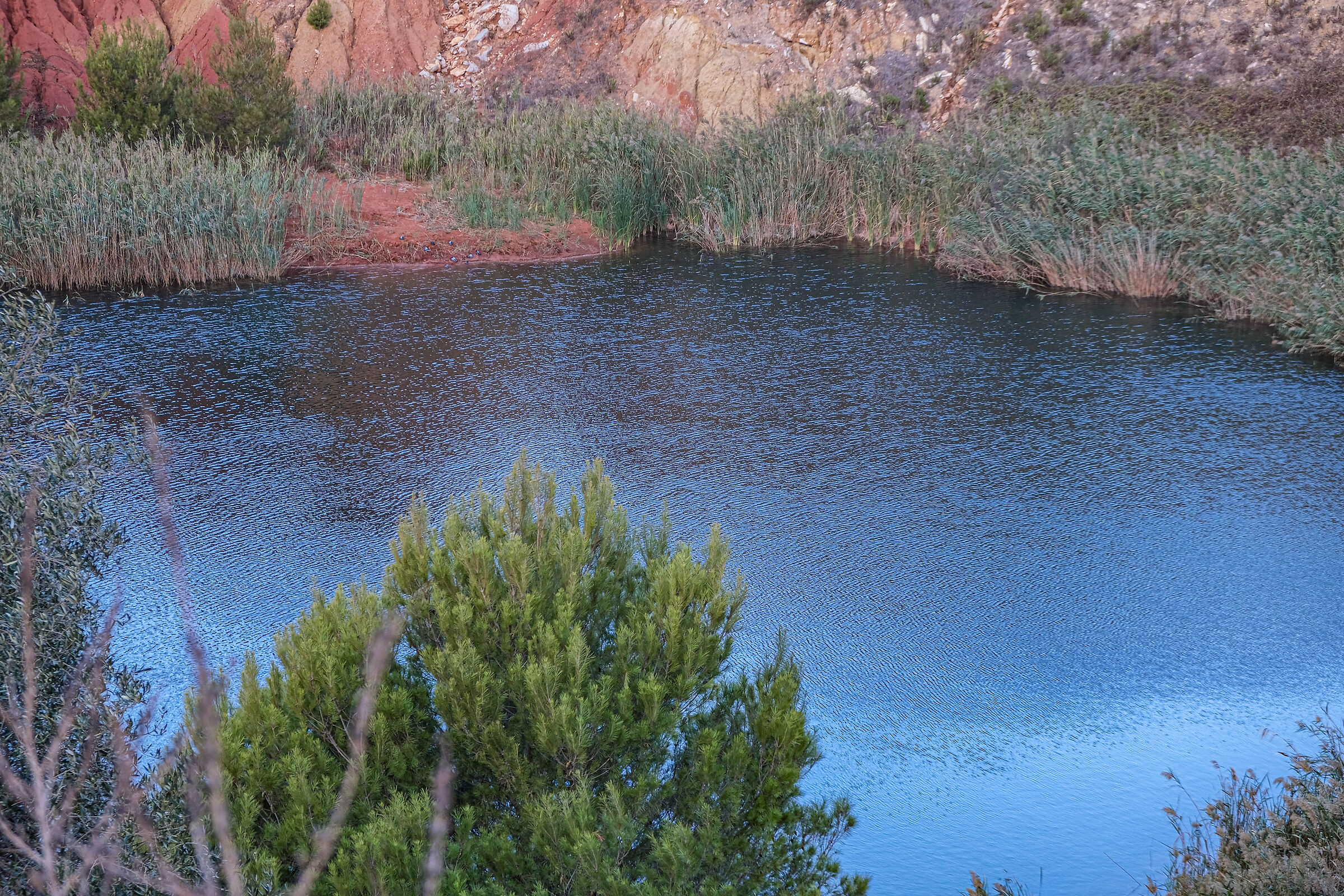 OTRANTO LAKE BAUXITE