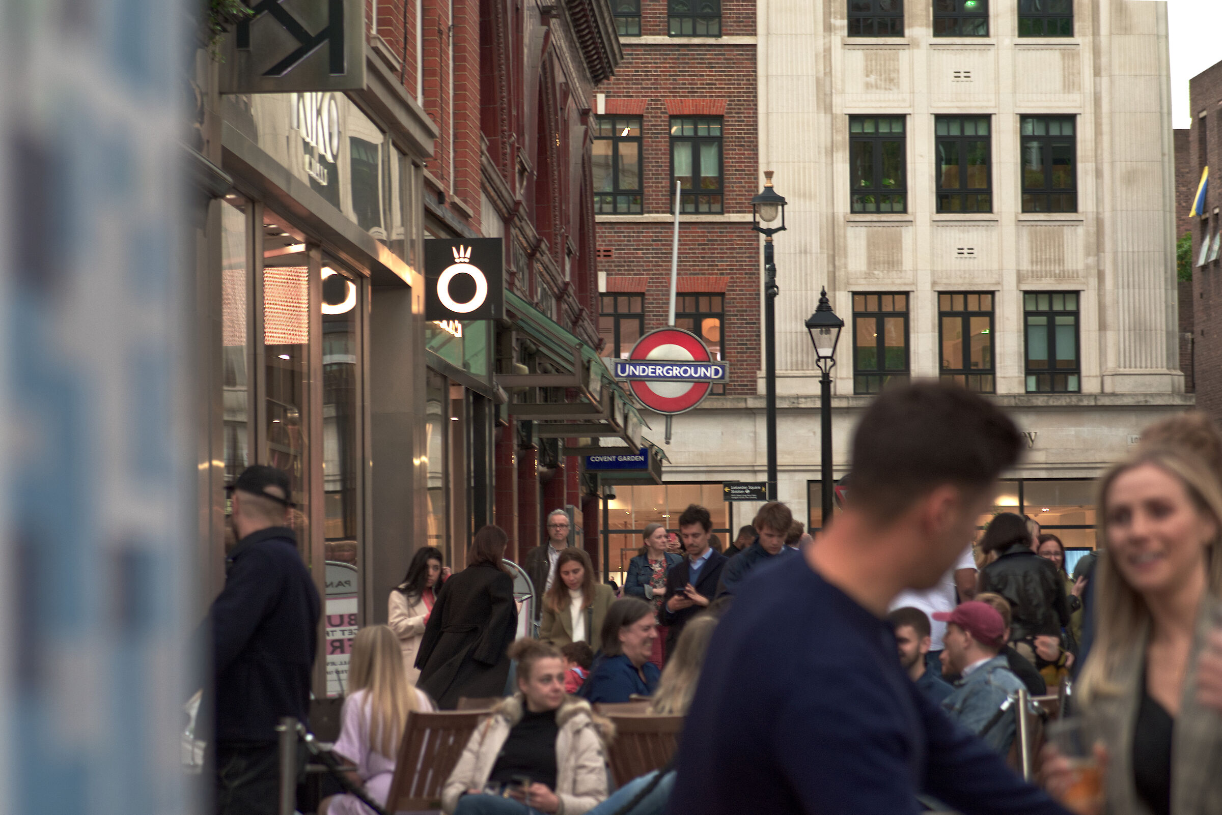 London street - 2022