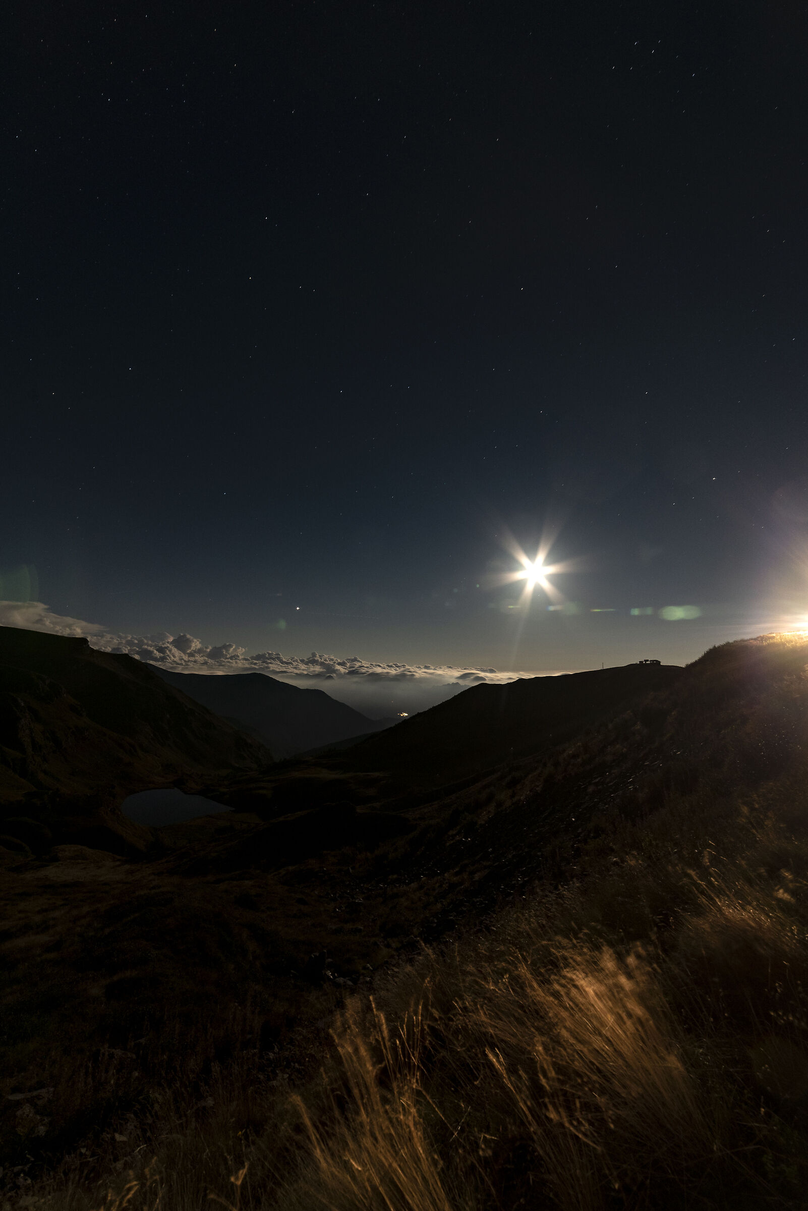 It looks like the sun but it is not...