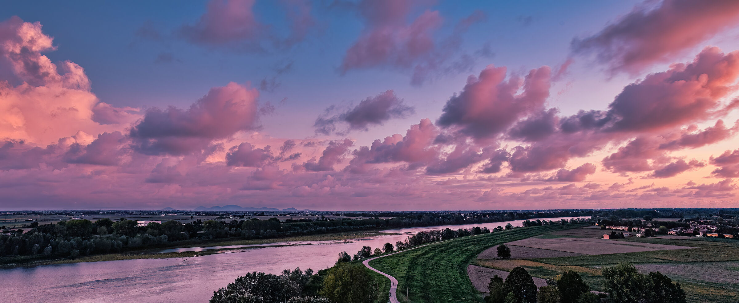 River Po Sunset from the right bank