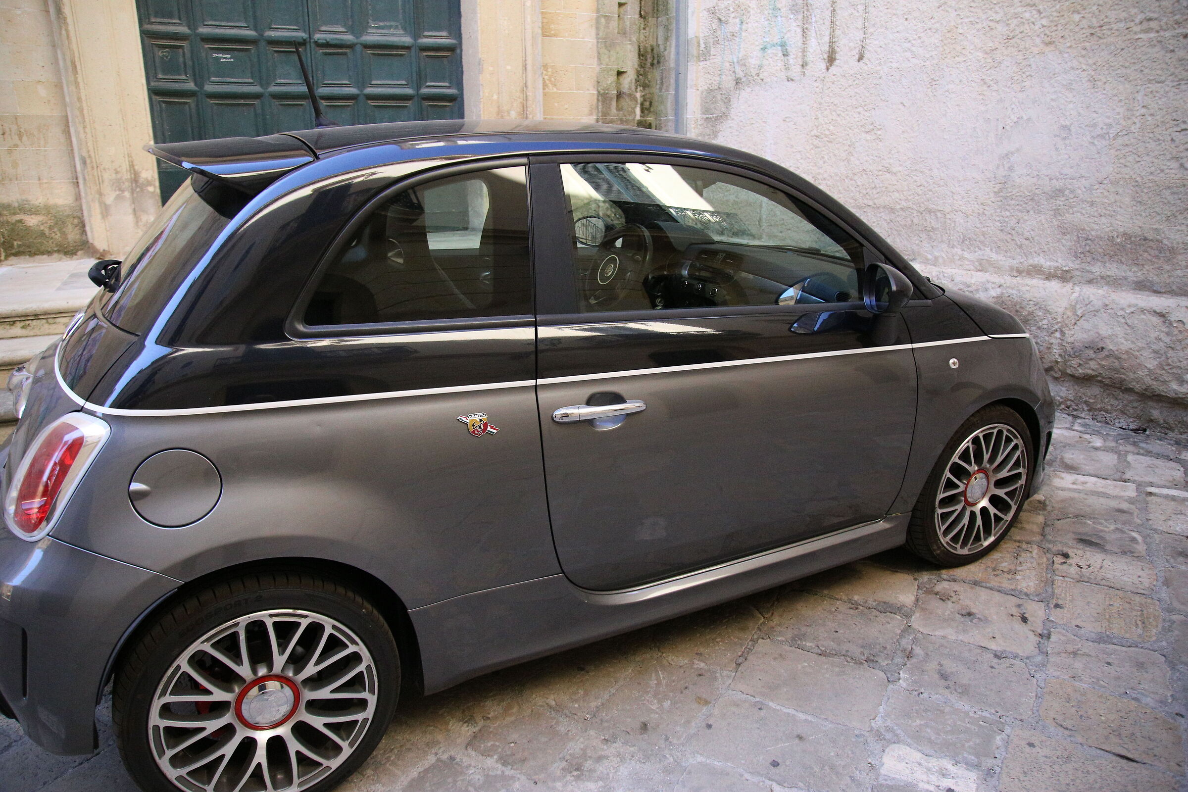 "ISO 8.0 0 0" F. 4, 1/4.0 0 0- Sigma 24-105 F. 4 A...