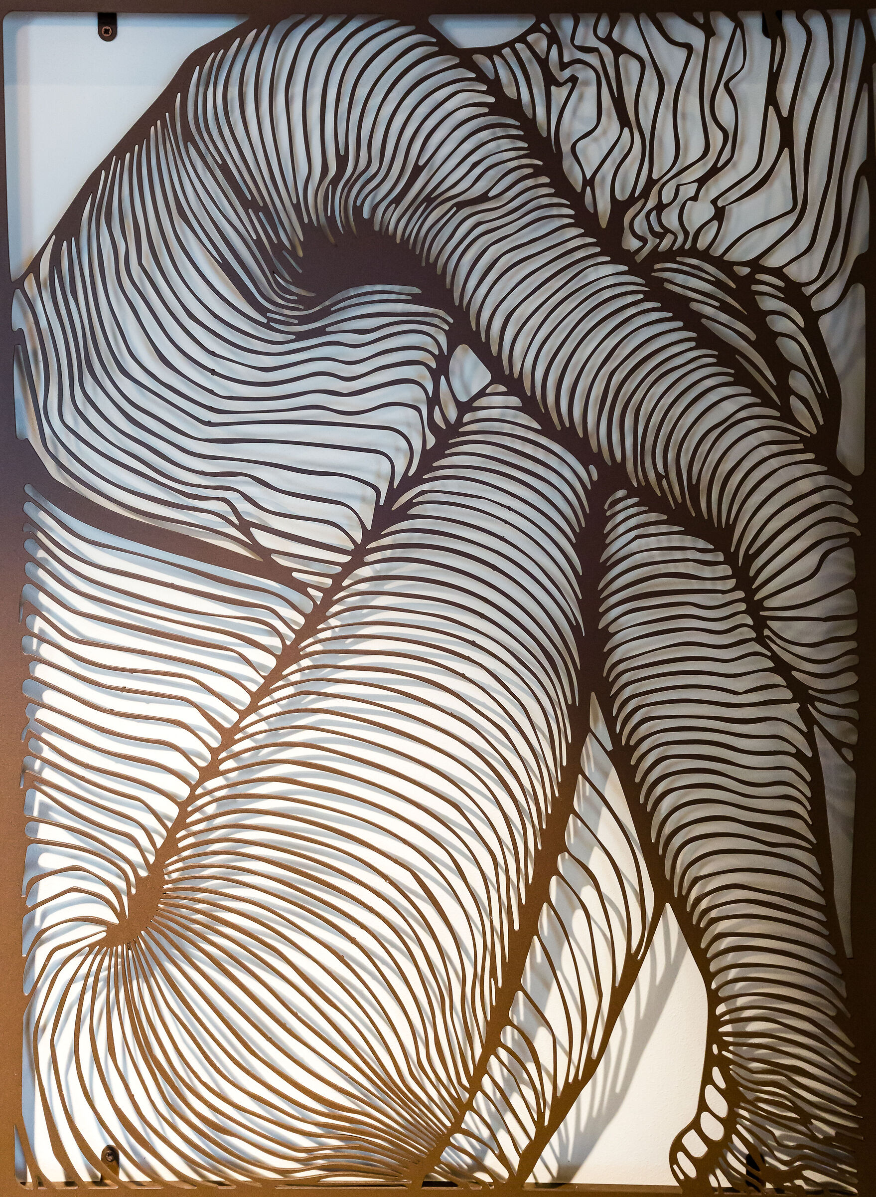 Steel nude