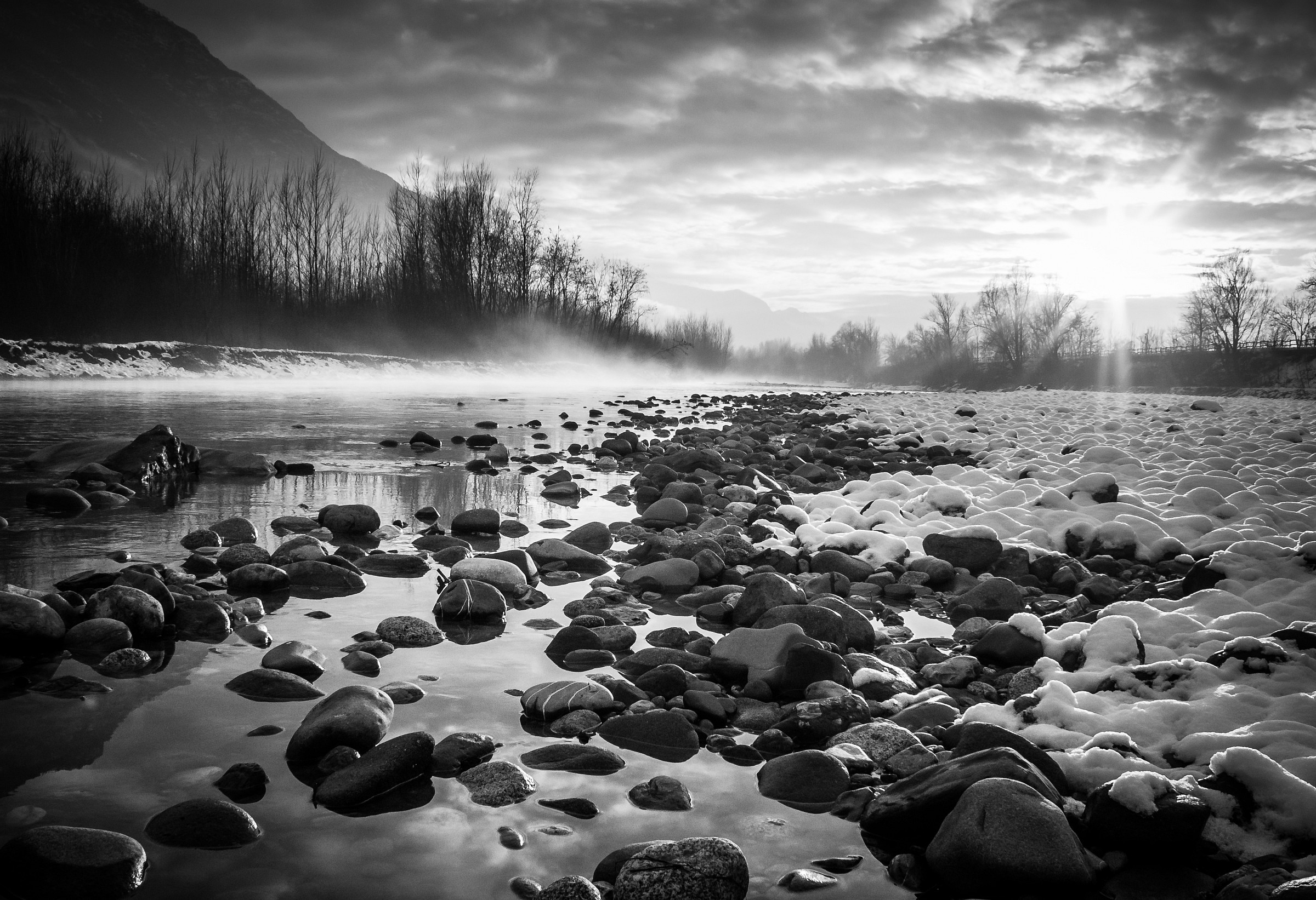 B&W River