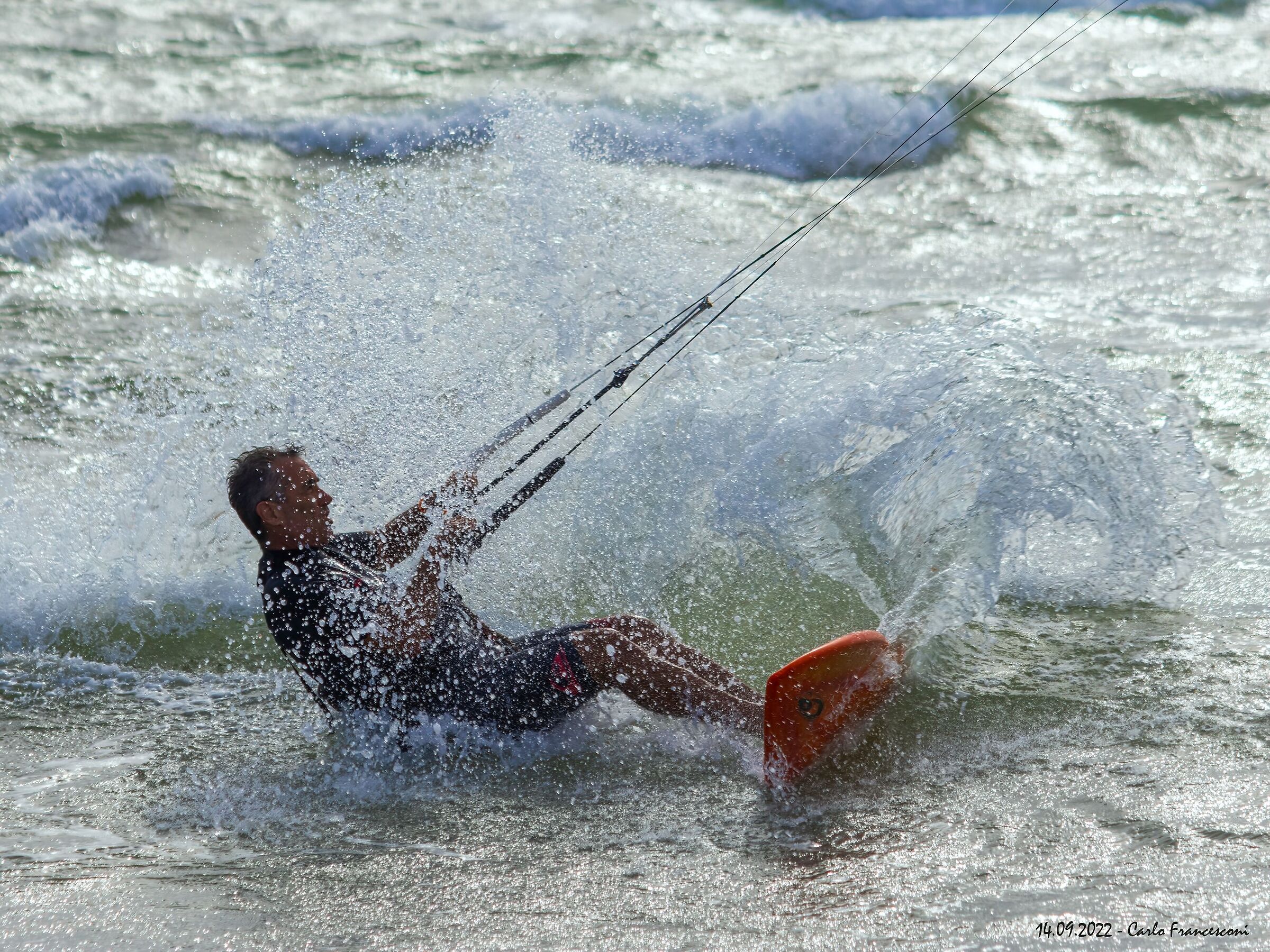 Kitesurfing