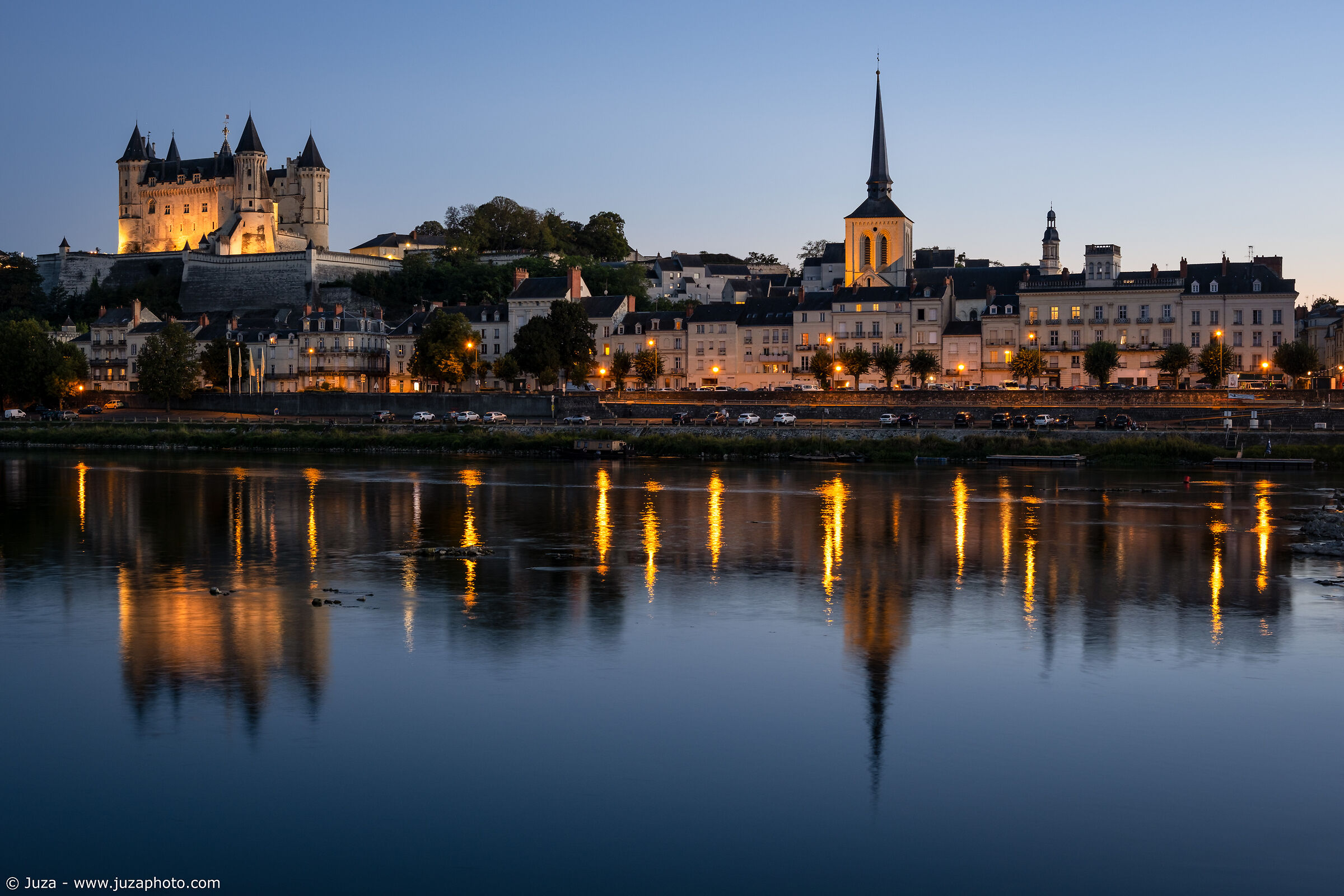 Saumur in the evening dress