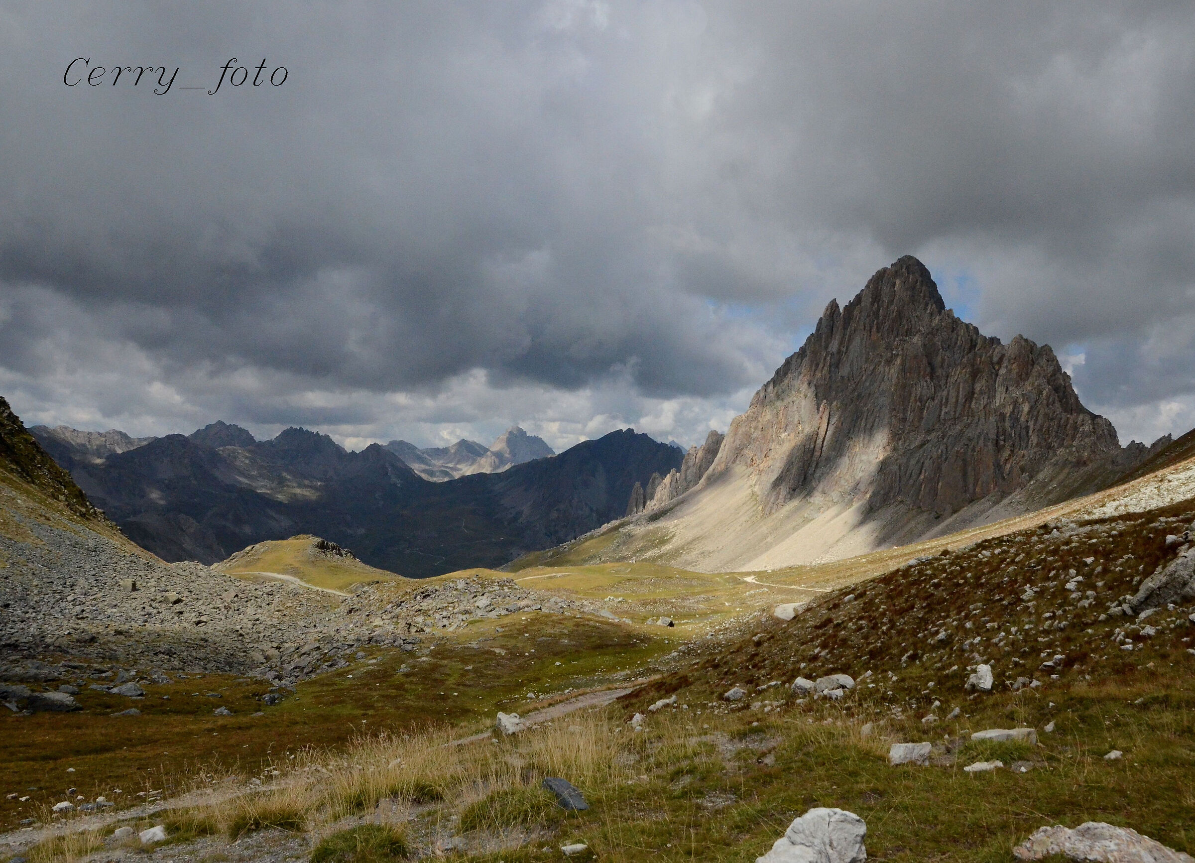 The fortress under the clouds