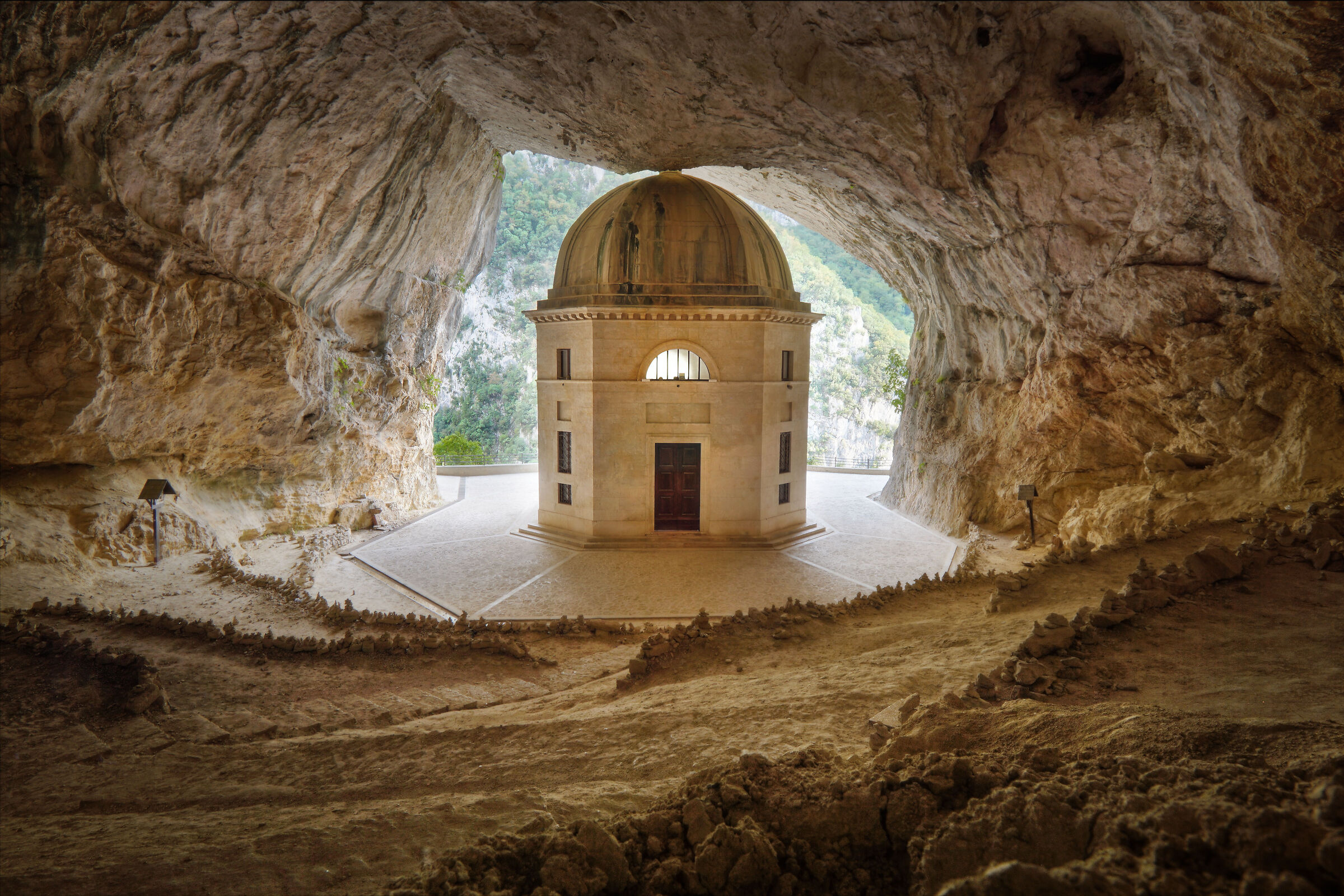 Temple of Valadier Genga