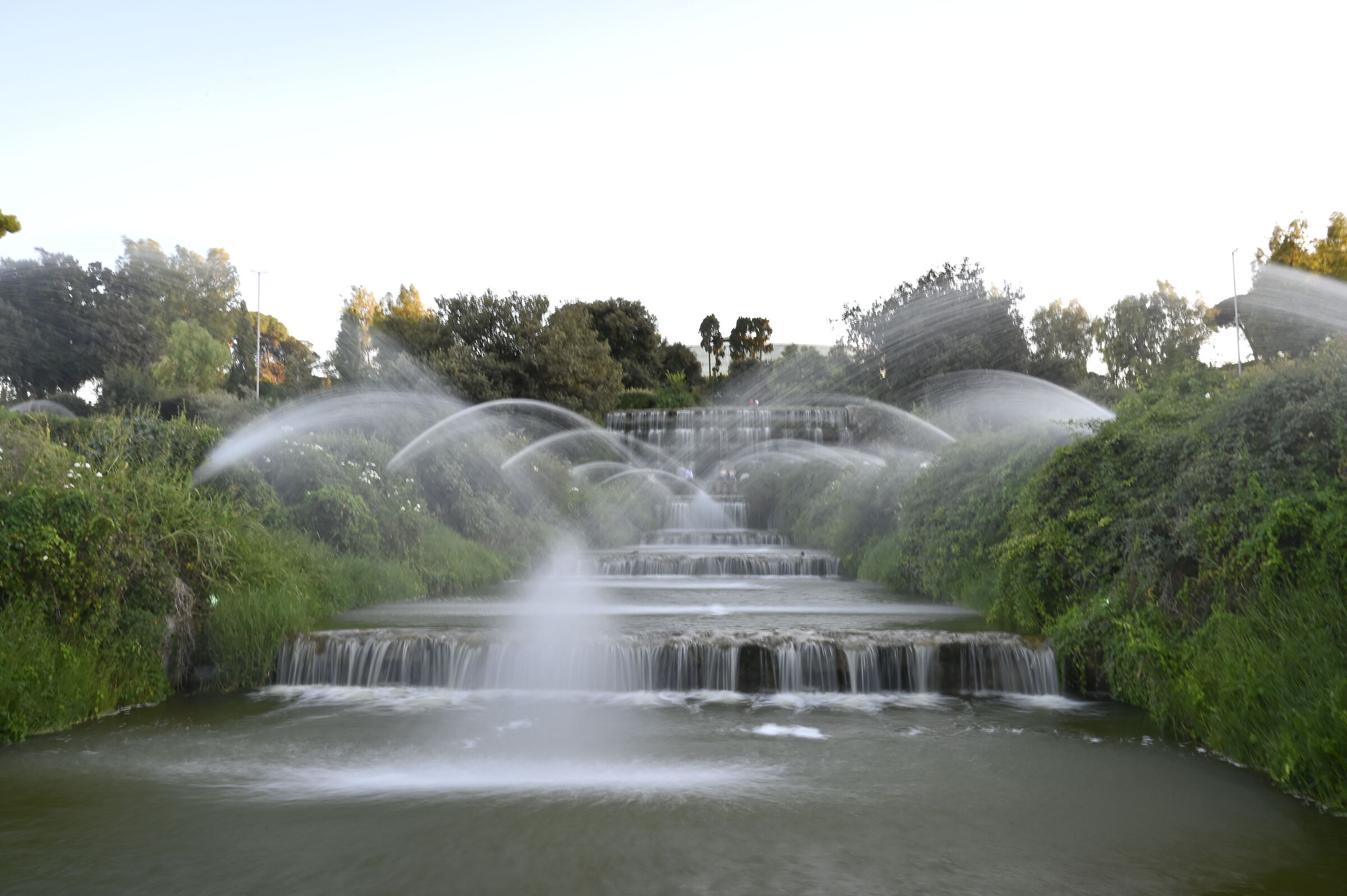 Garden of the waterfalls of the Eur pond