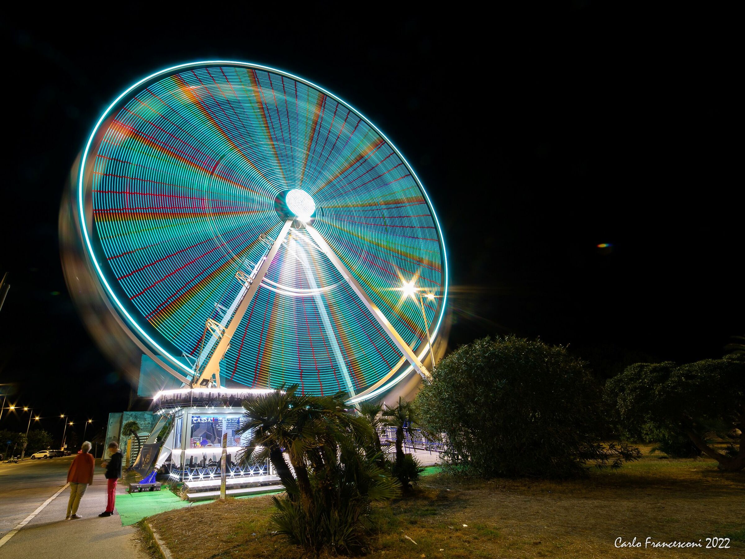 Flying saucer