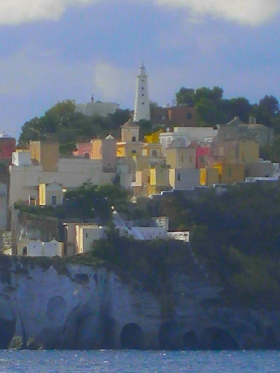Ponza faro e cimitero