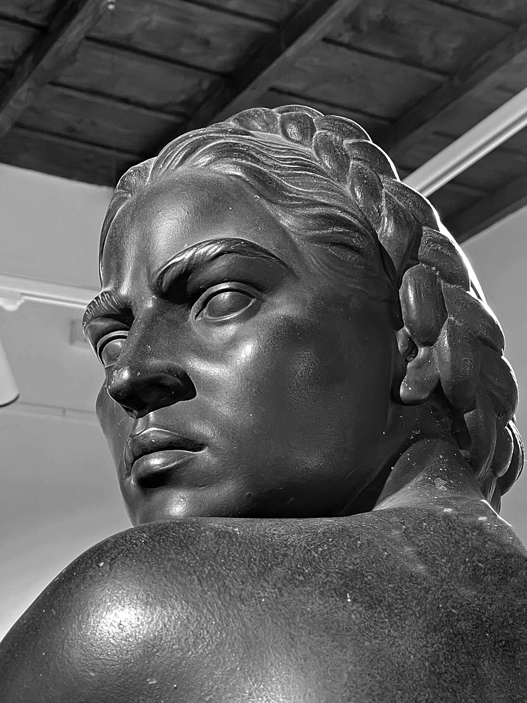 "La madre" by Domenico Ponzi (Museo di Anticoli Corrado