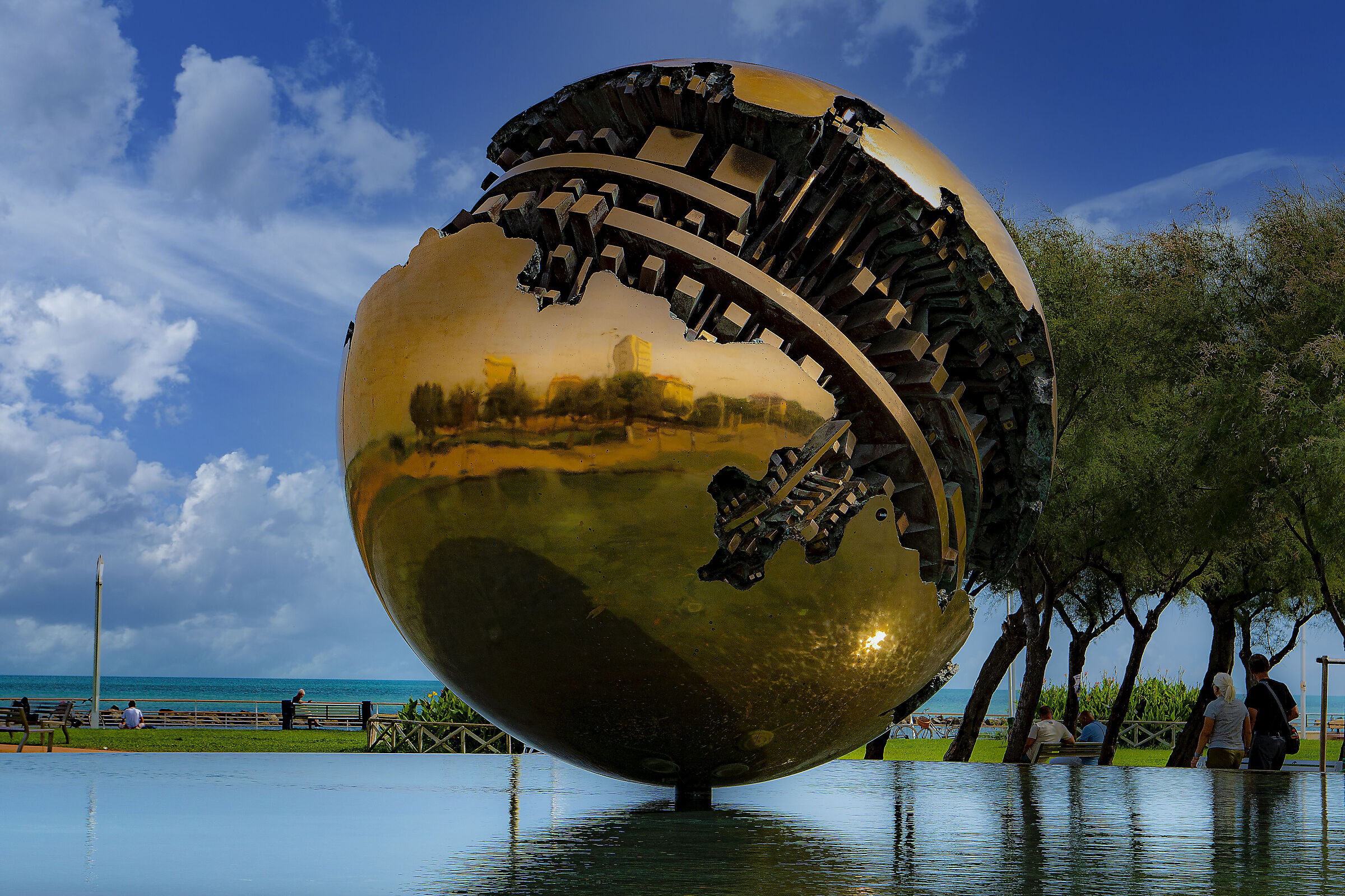 Sfera Grande - Pesaro