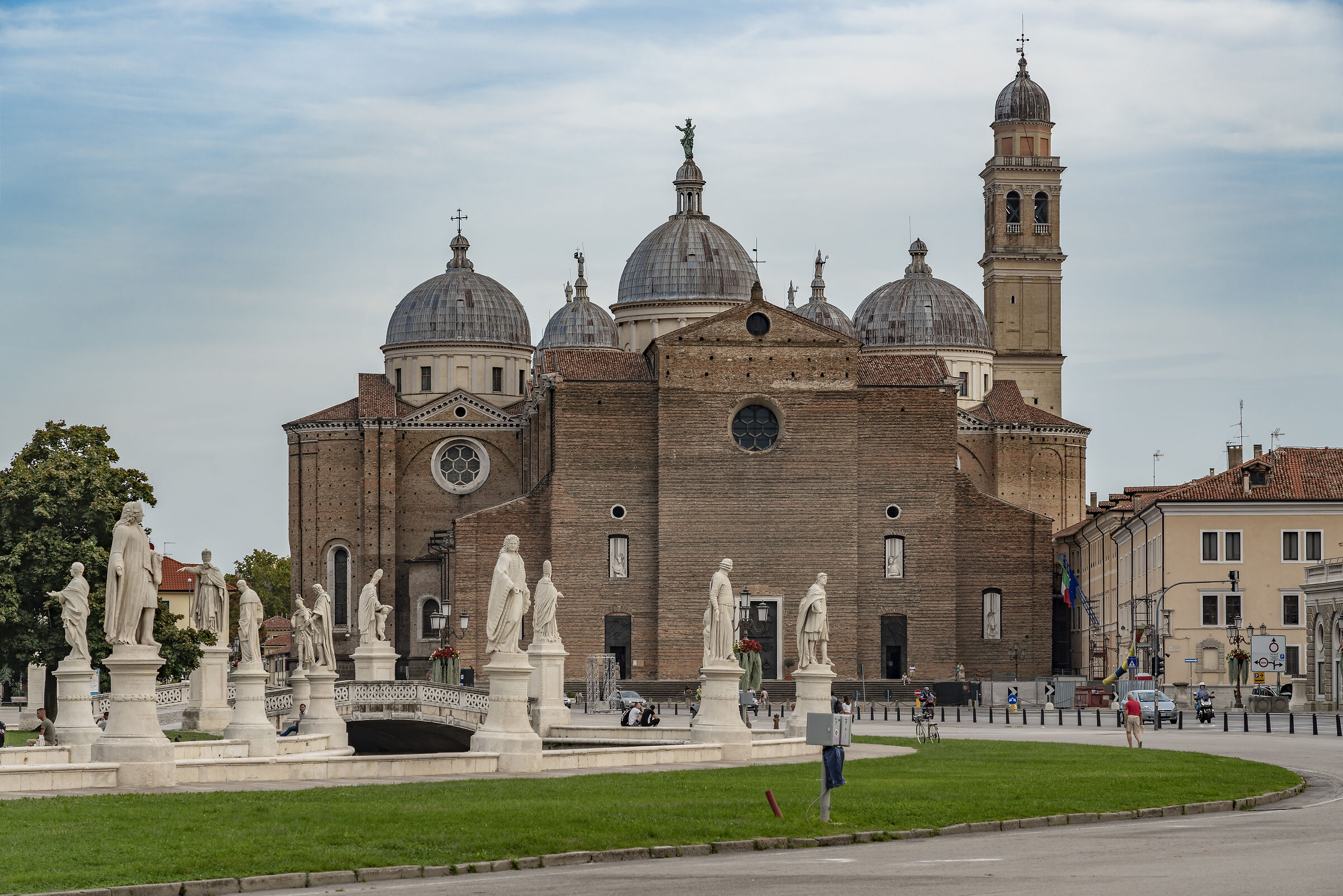 Prato della Valle - Basilica di Santa Giustina - 1