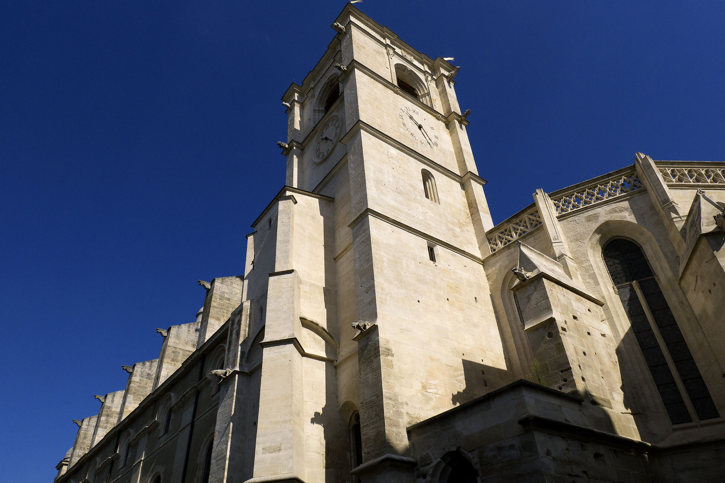 L'Isle-sur-la-Sorgue - Clock Tower