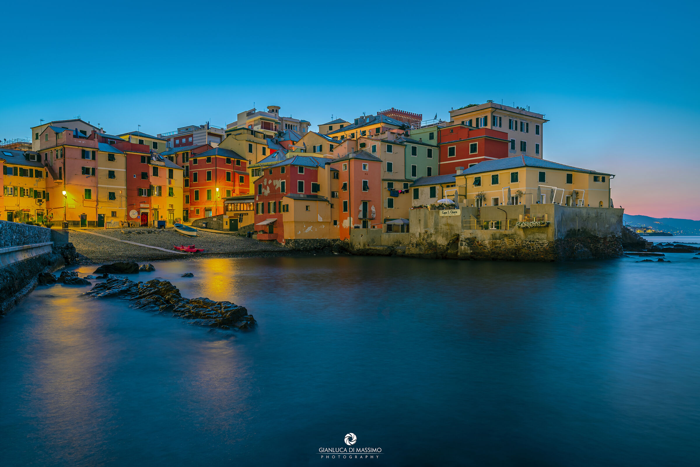 Boccadasse in blue