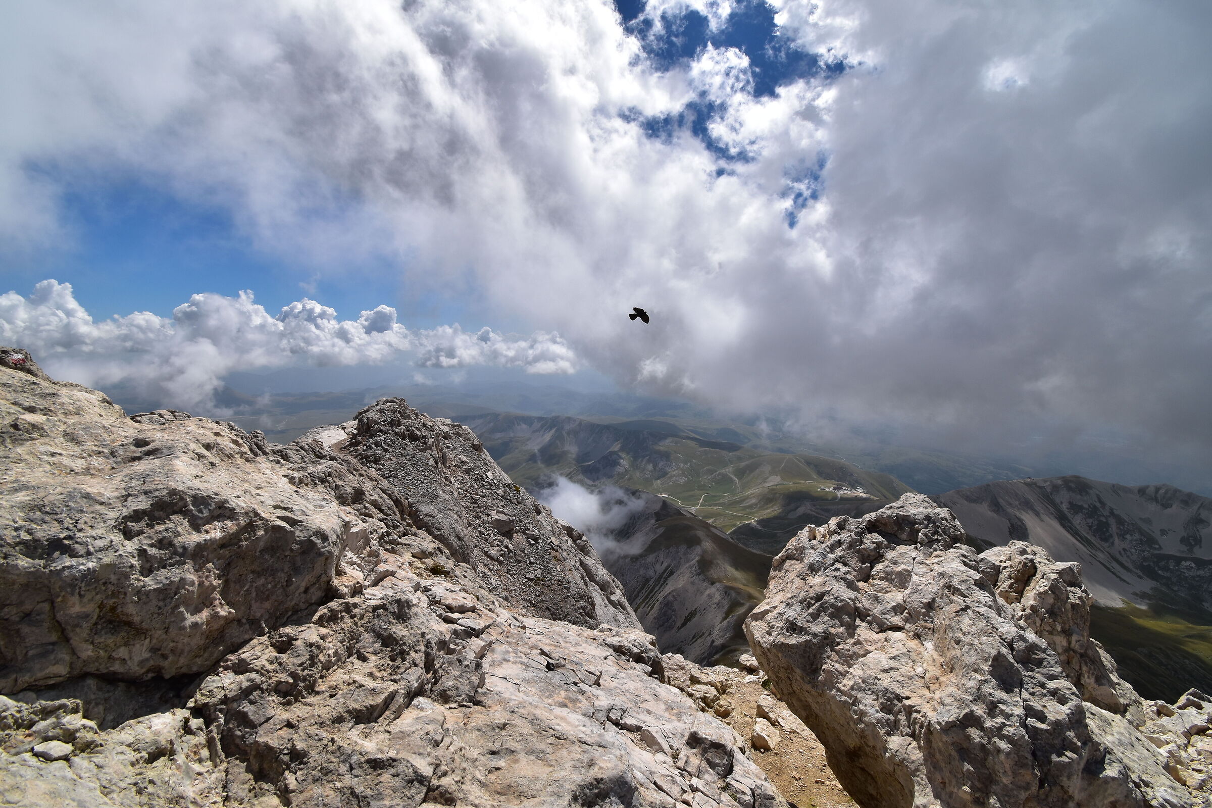 from the western top of the gran sasso