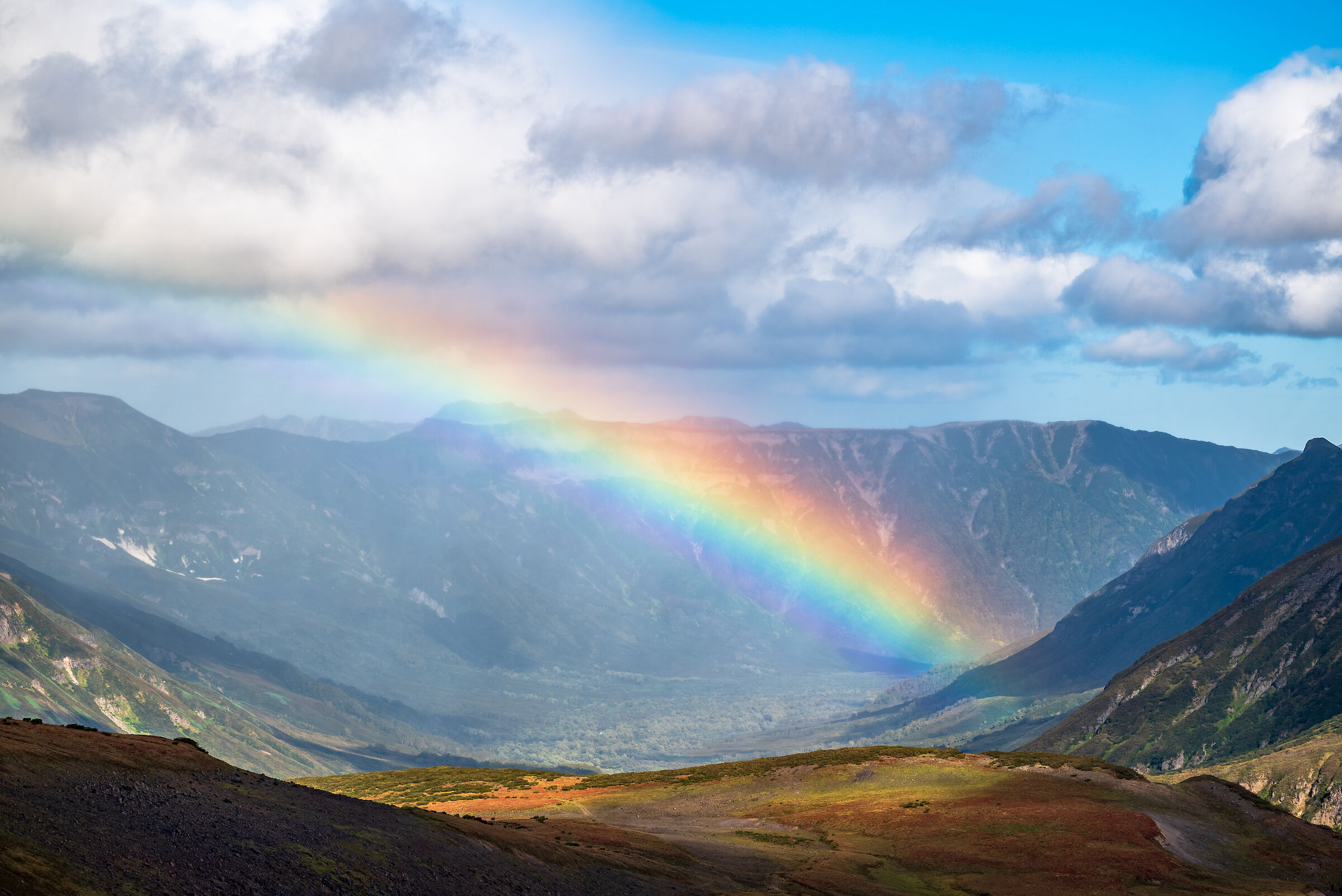 arcobaleno sulla valle