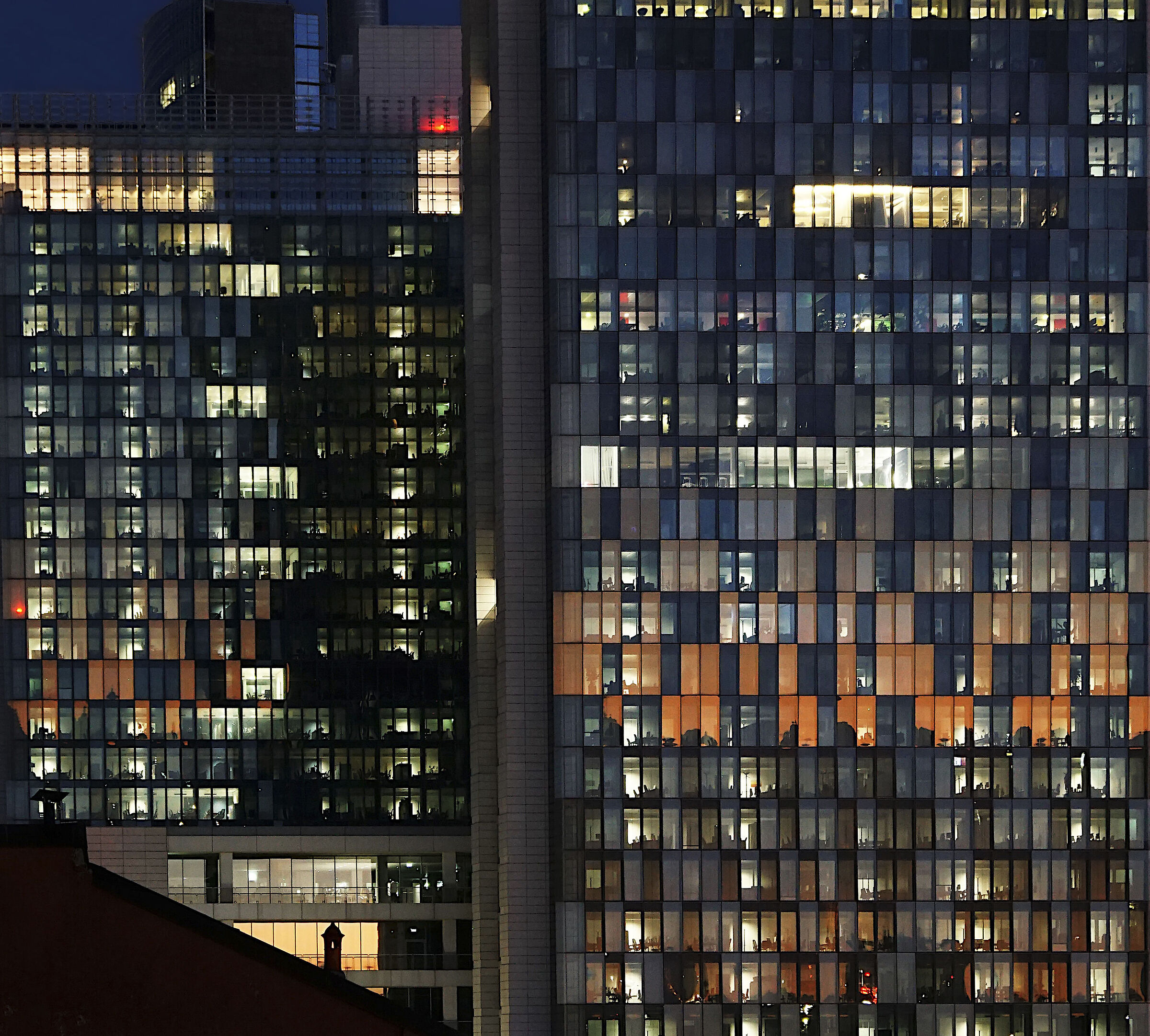 Blue hour from the balcony of Guinness