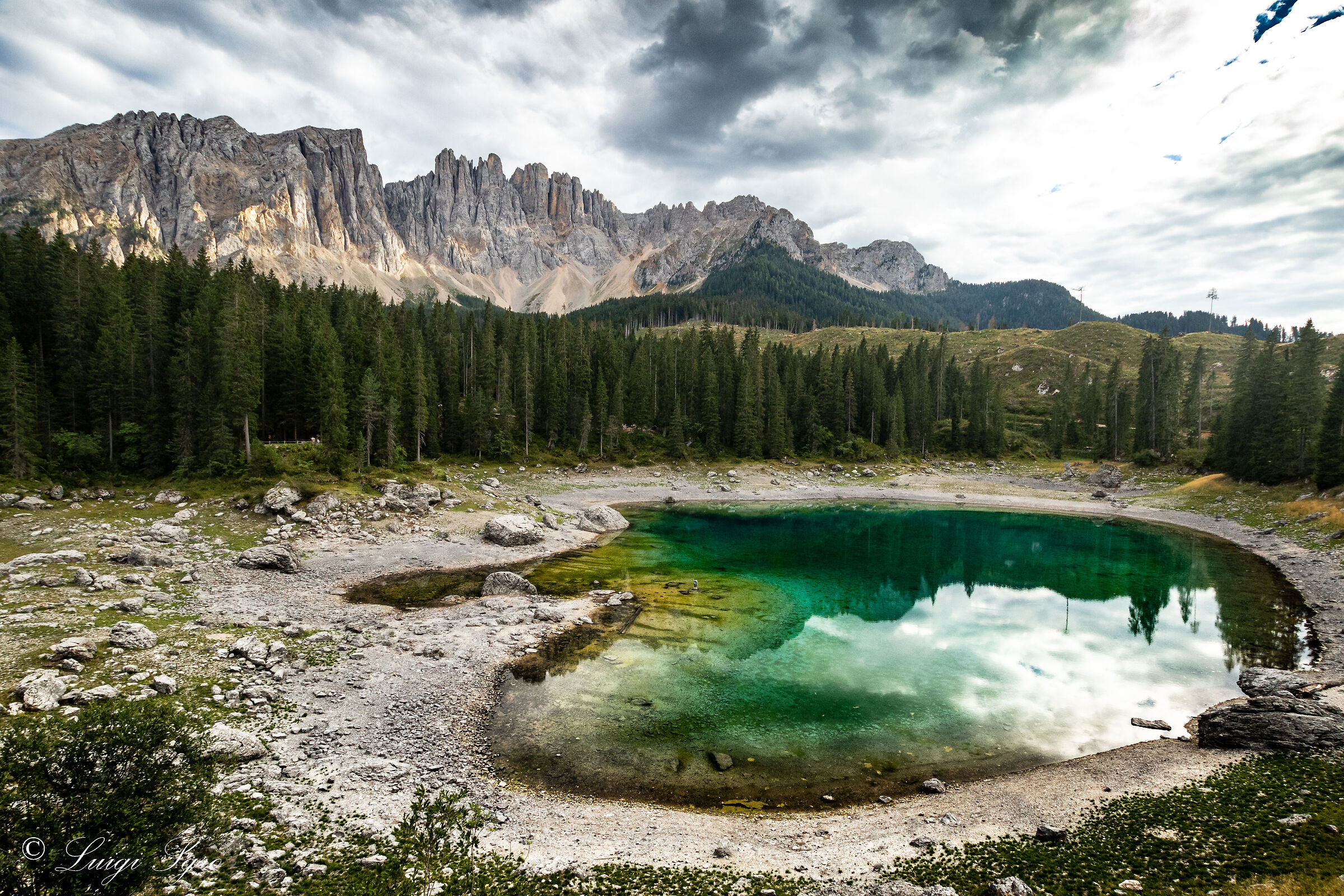Lago di Carezza al tramonto