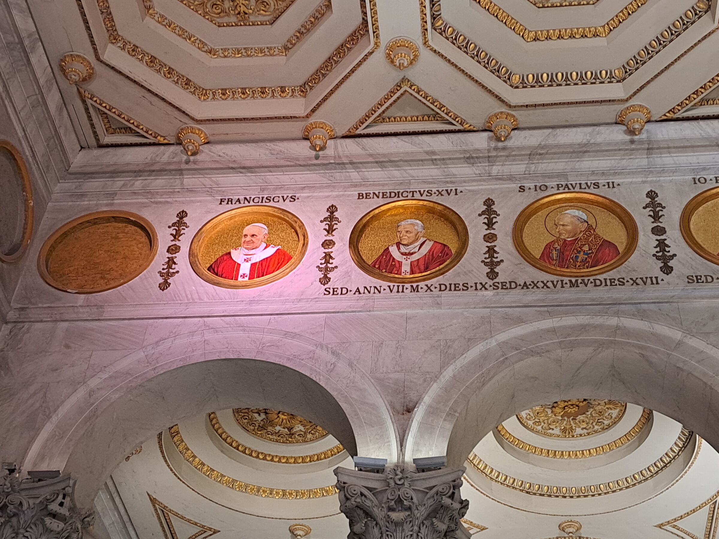 Basilica S.Paolo (storia dei papi) - Roma