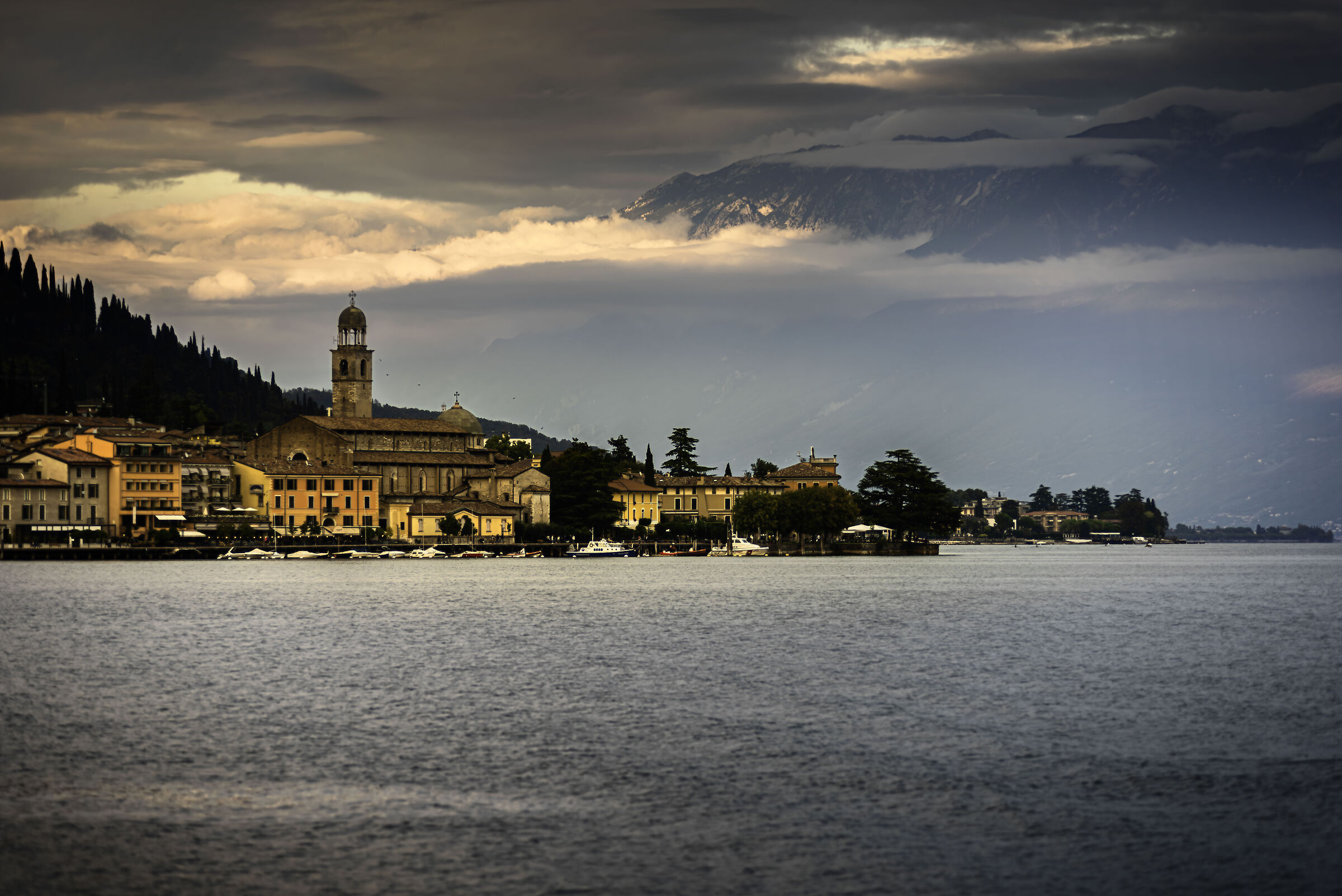 An autumn evening in Salò