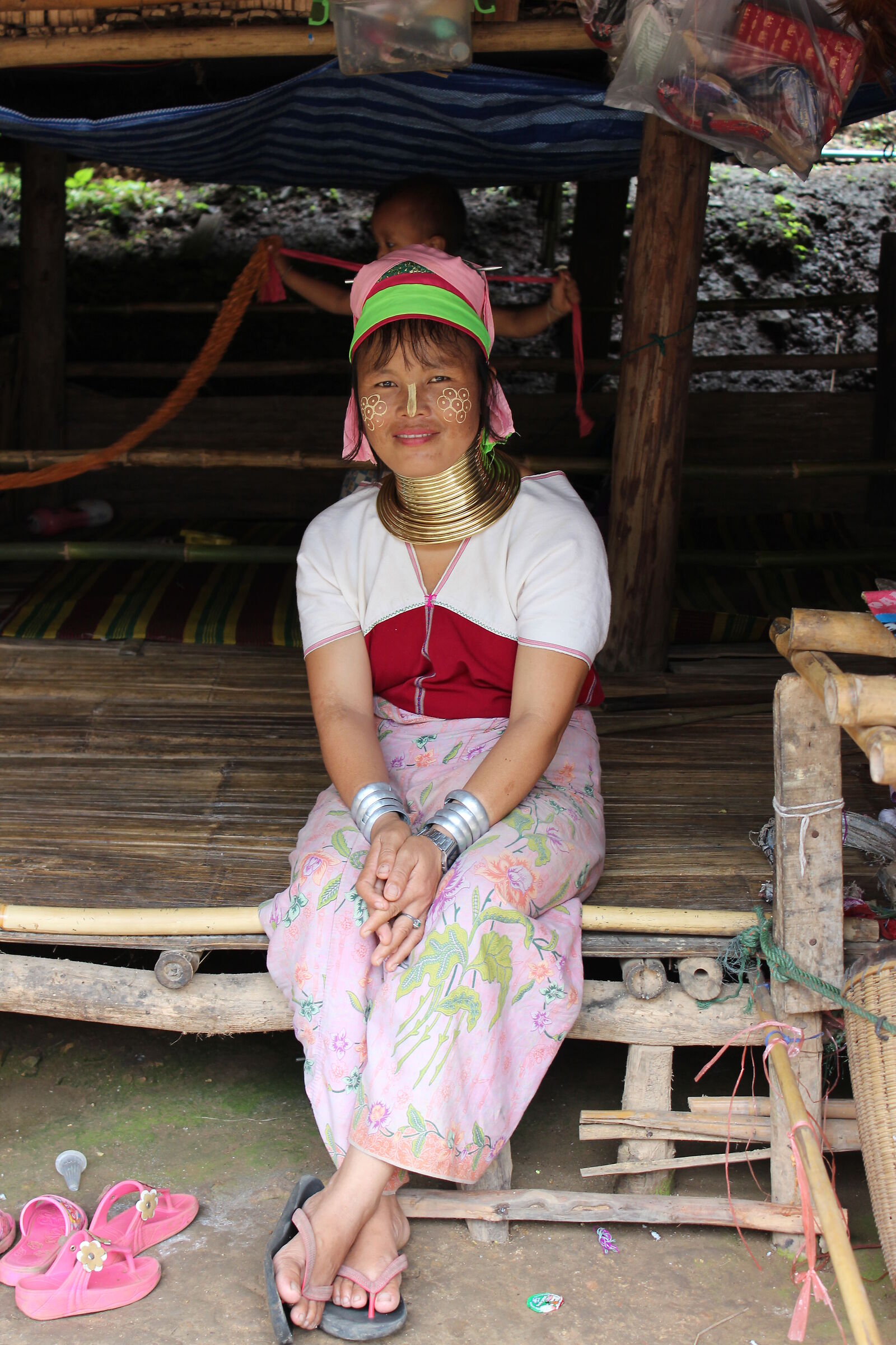giraffe woman, thailand