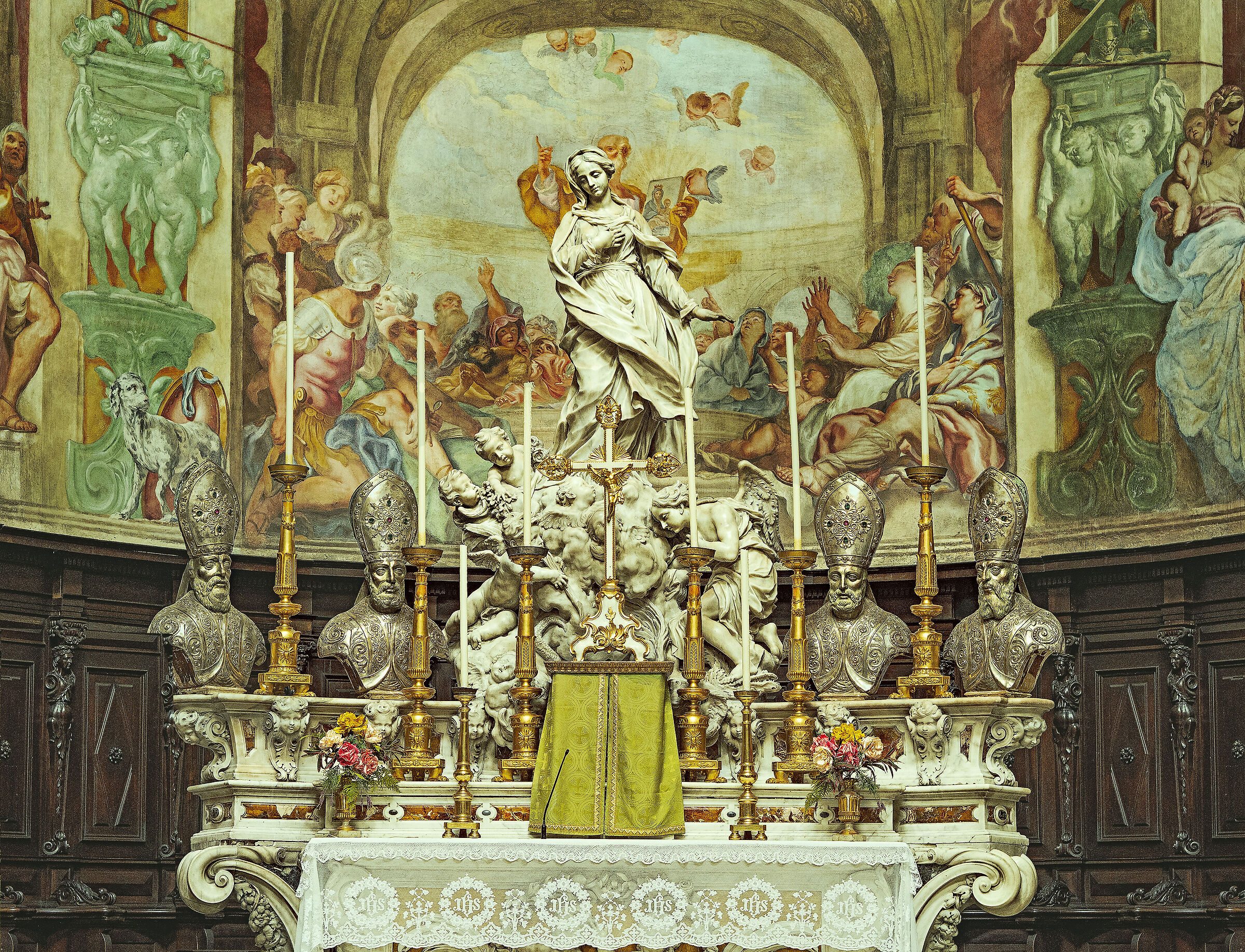 Genoa - Church of San Luca - High altar