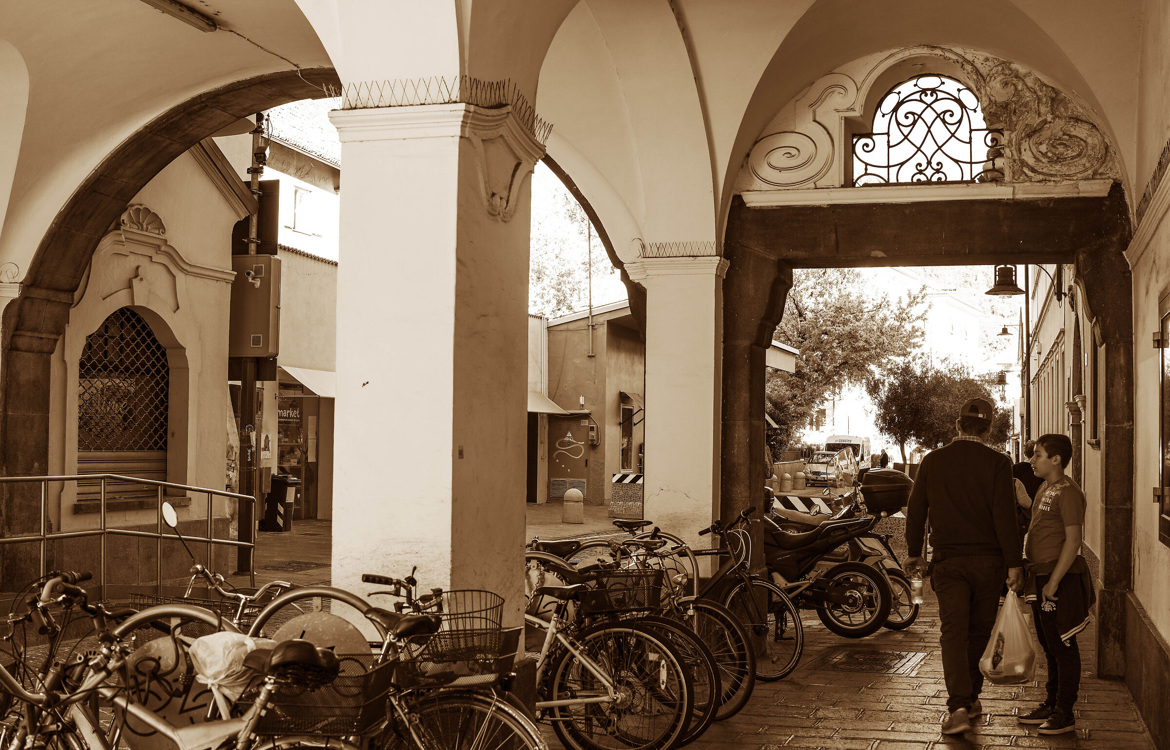 Arch of Piazza Municipio