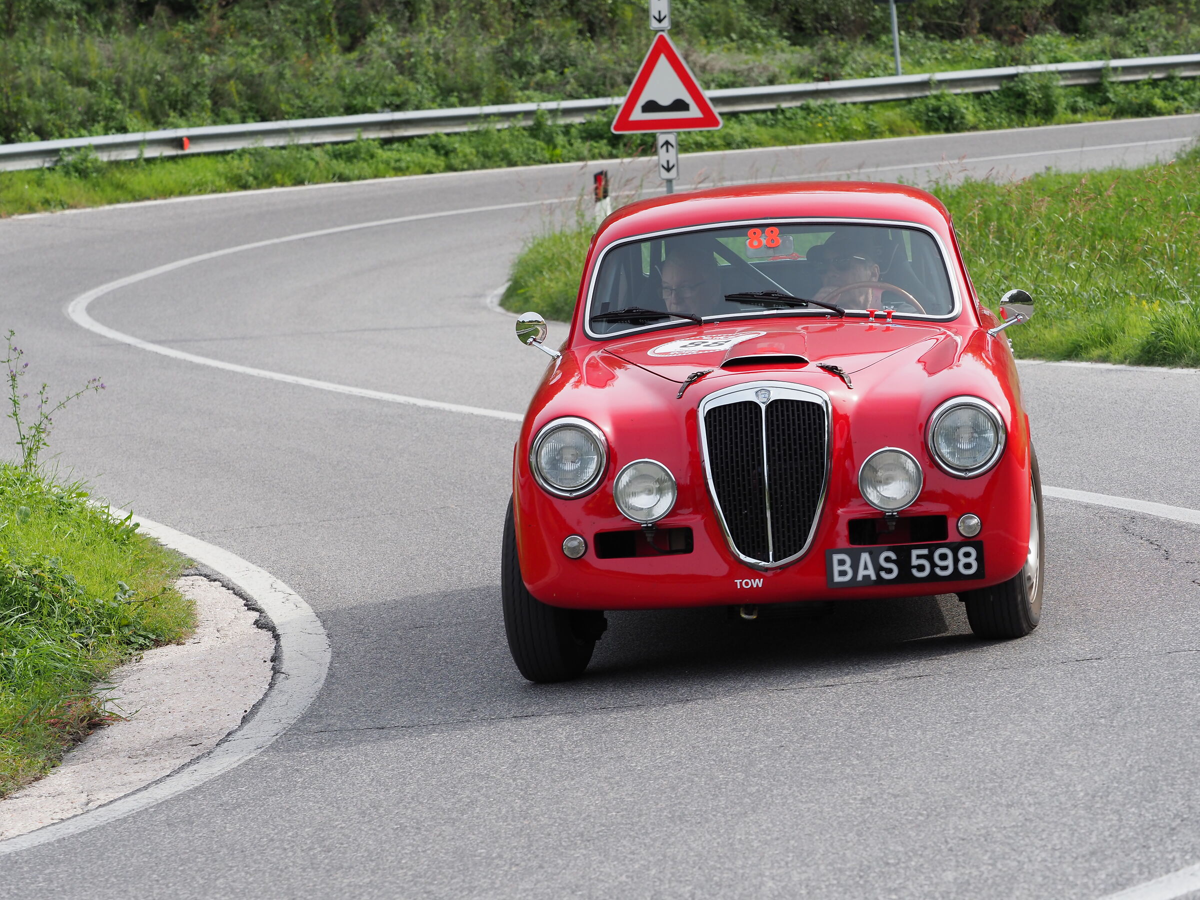 Gara auto d'epoca Modena 100 ore