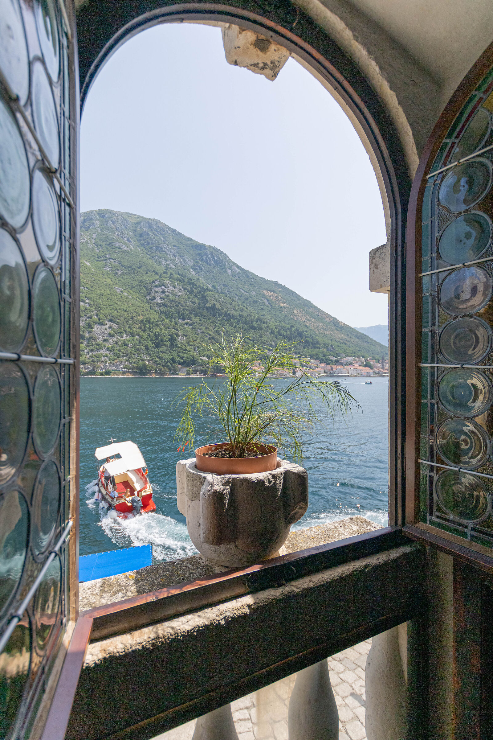 Nostra Signora delle Rocce