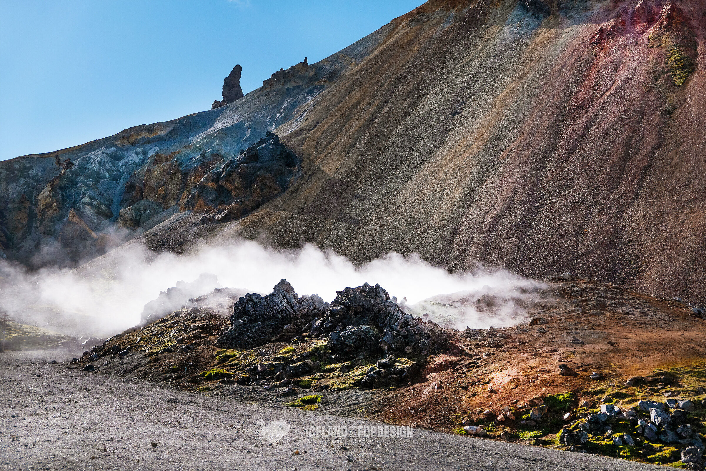 colors mountains at Landmannalaugar