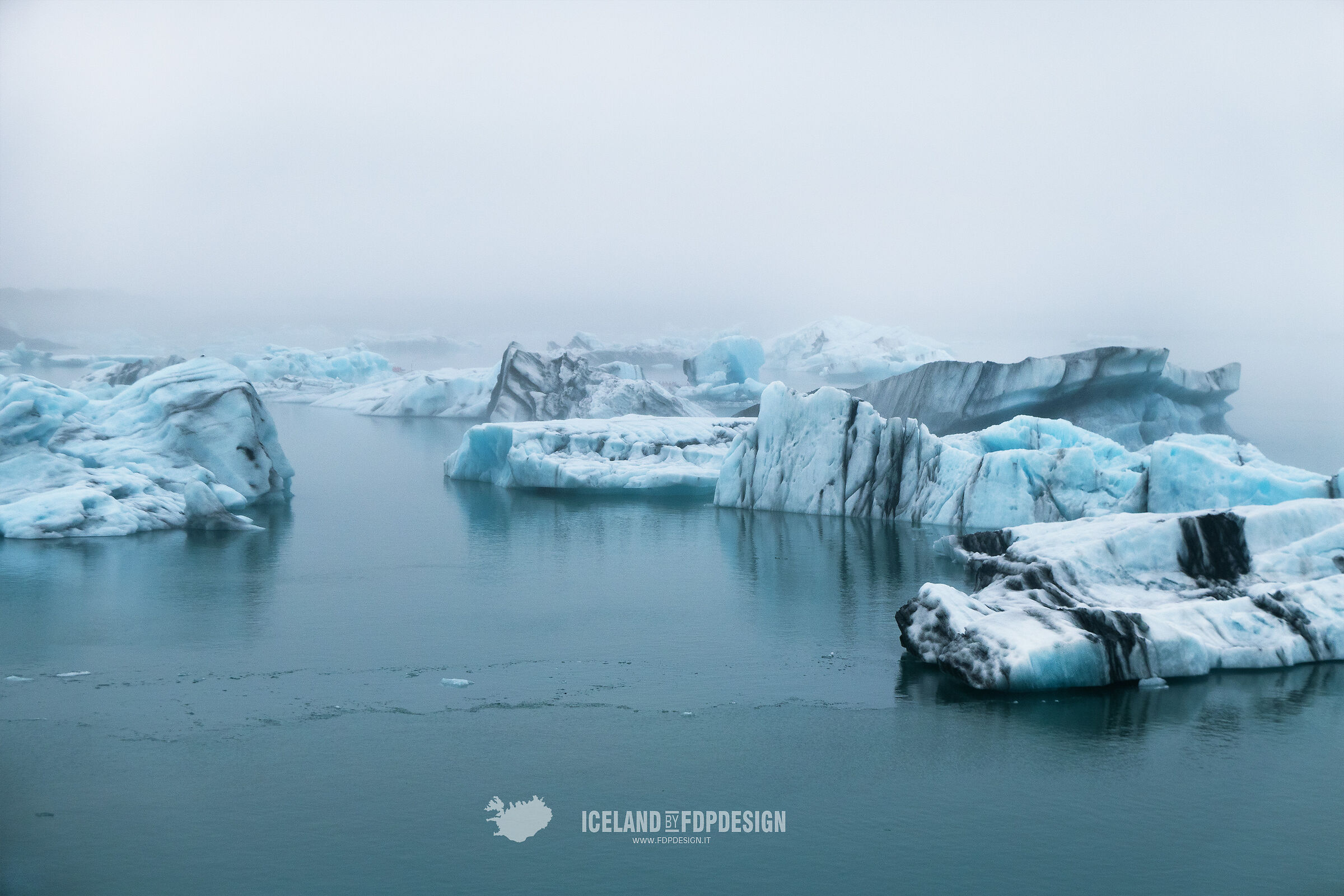 Icebergs at Jökulsárlón Glacier Lagoon