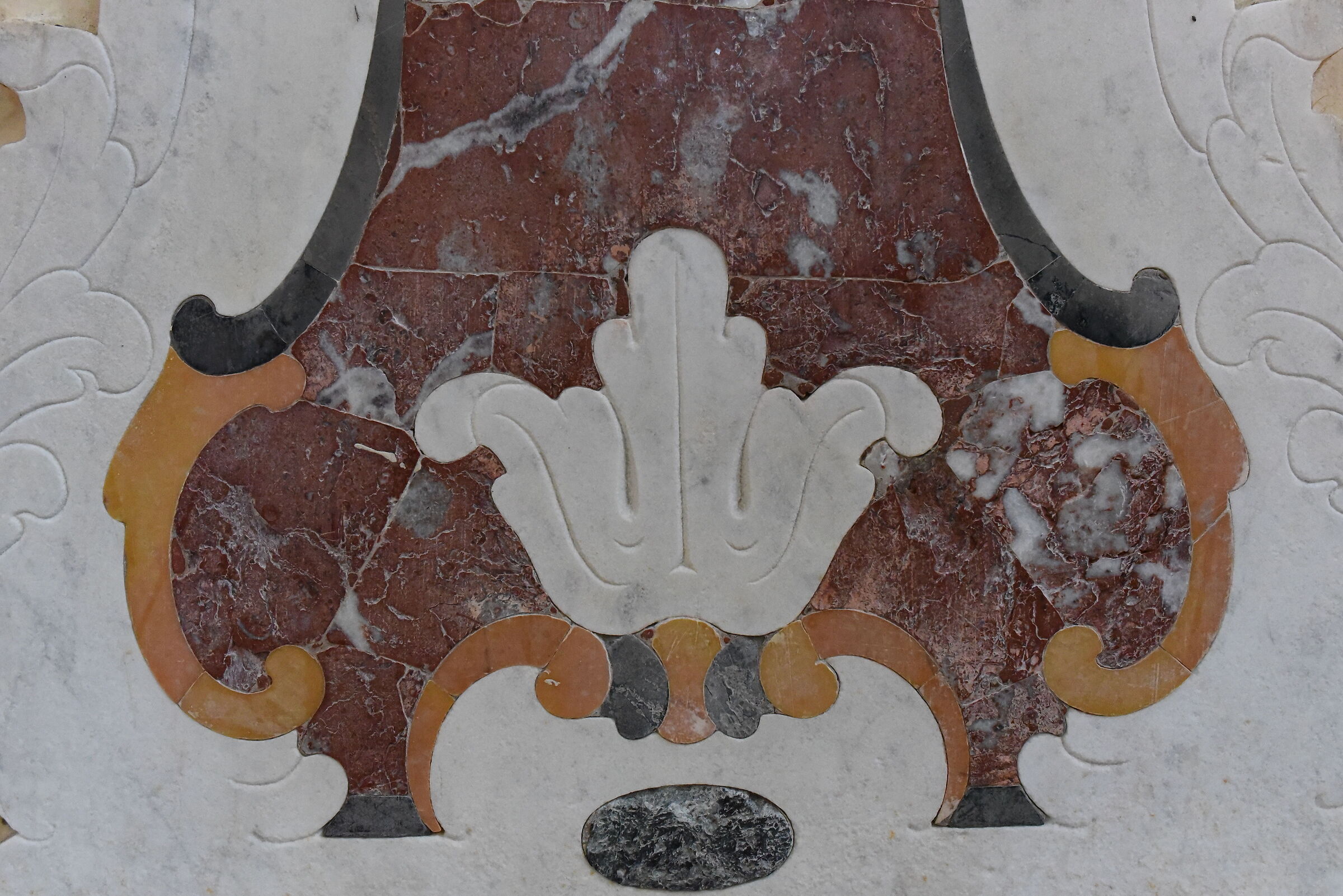 "ISO 12. 8 0 0", F. 4.8, 1/ 1.0 0 0- Nikon 28, 1.4 E ED