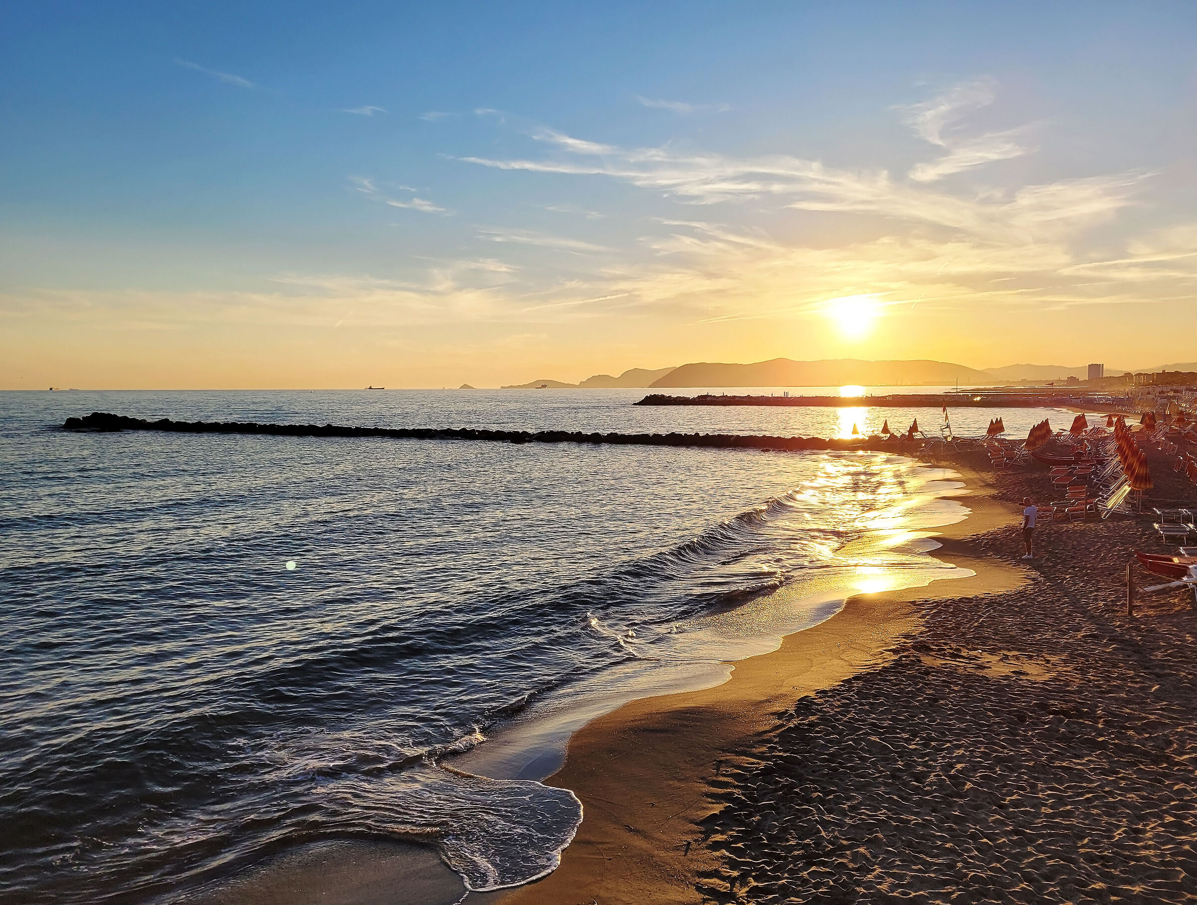 SUNSET OVER THE GULF OF LA SPEZIA